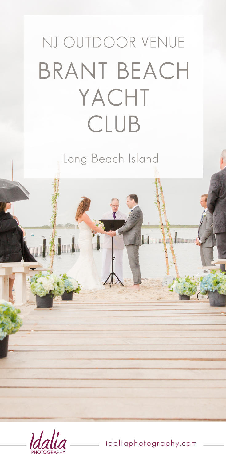 Click to learn more about Brant Beach Yacht Club, an outdoor wedding venue in NJ. | LBI Wedding Venue | NJ Wedding Venue | #njweddingvenue #brantbeachyachtclub