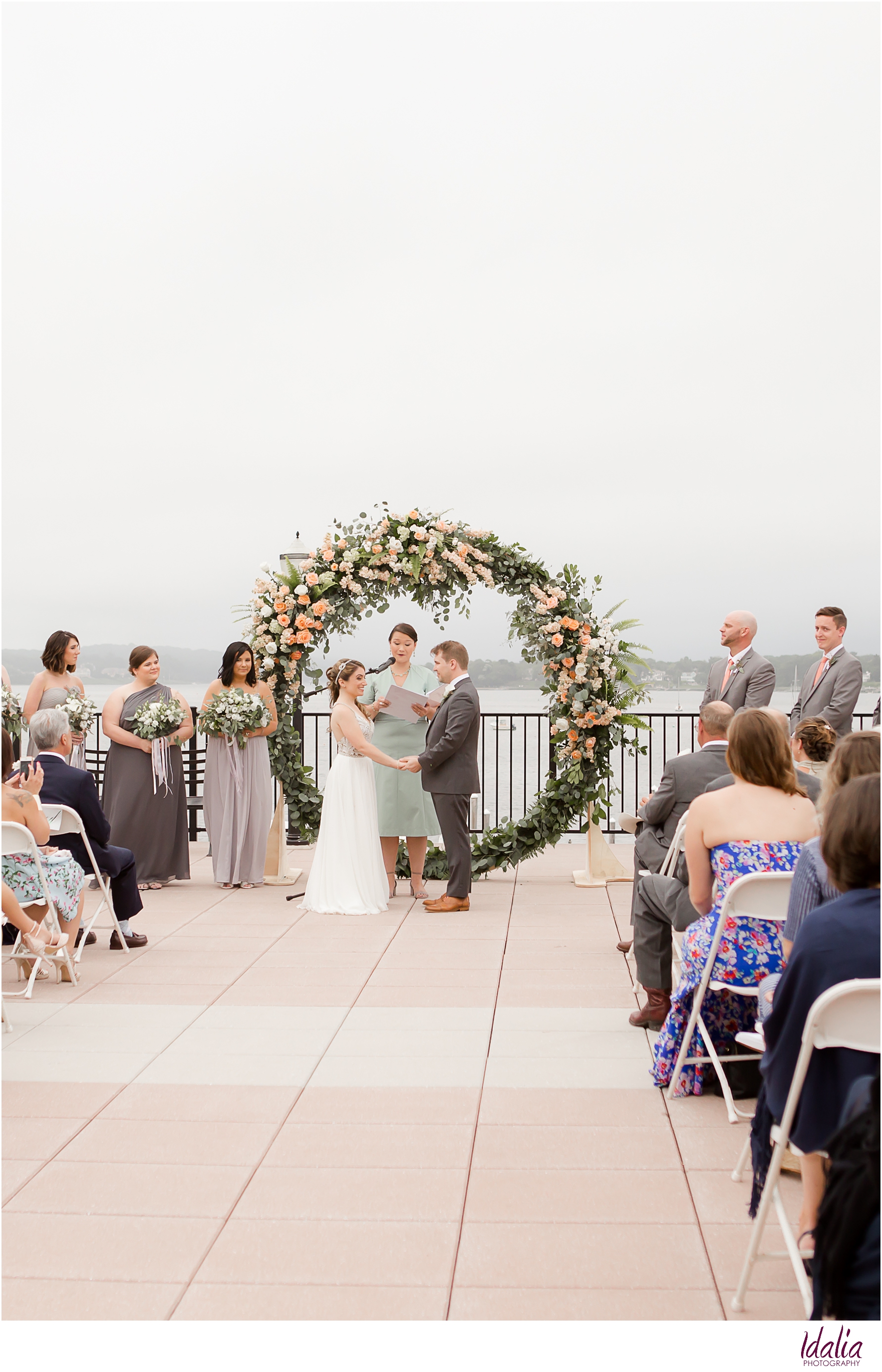 Learn more about the Molly Pitcher Inn, a wedding venue located in Red Bank, NJ | #mollypitcherinn #njweddingvenue