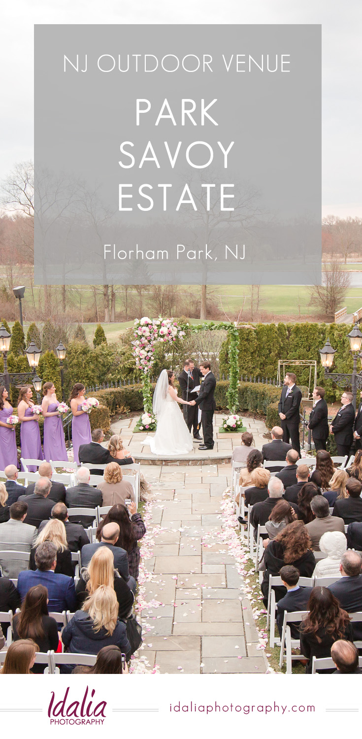 Click to view images from Park Savoy Estate outdoor ceremonies in Florham Park, NJ | #njweddingvenue #parksavoyestate