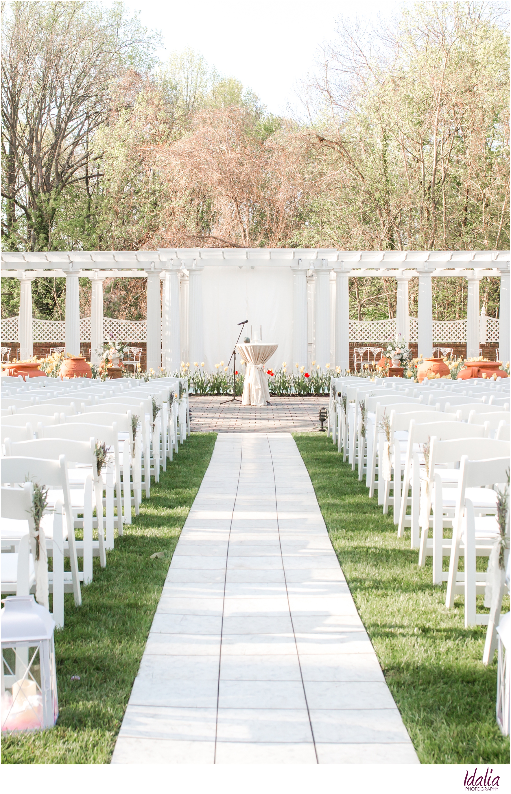 Planning a garden wedding? Click to view Shadowbrook at Shrewsbury | #njweddingvenue #shadowbrook