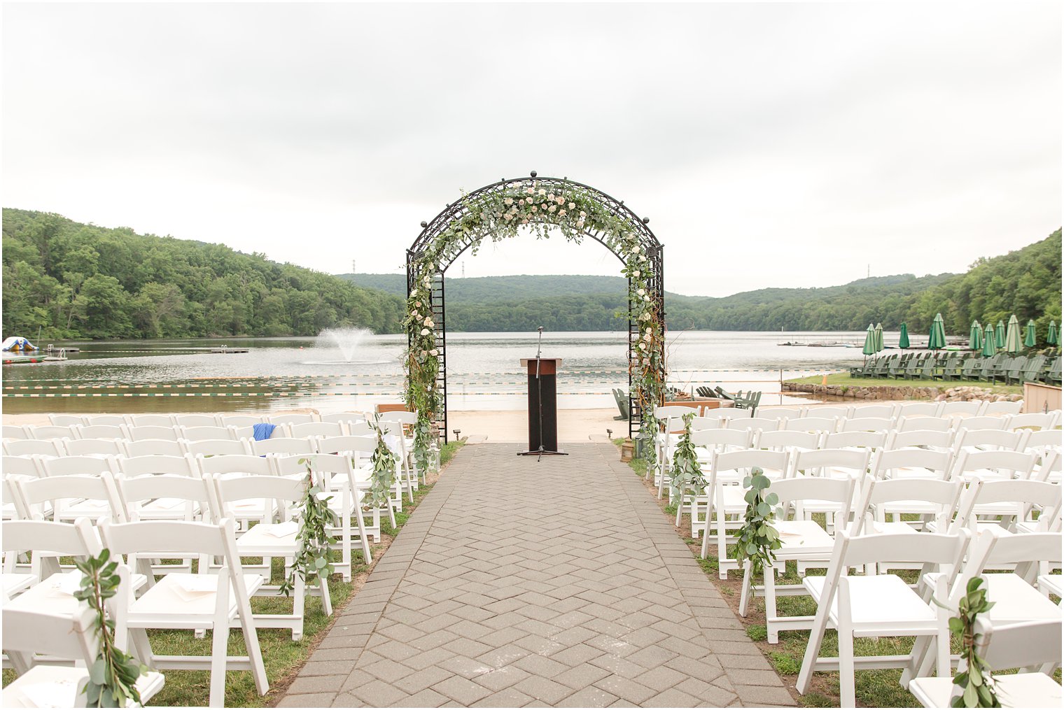 Outdoor ceremony at Lake Valhalla Club in Montville NJ