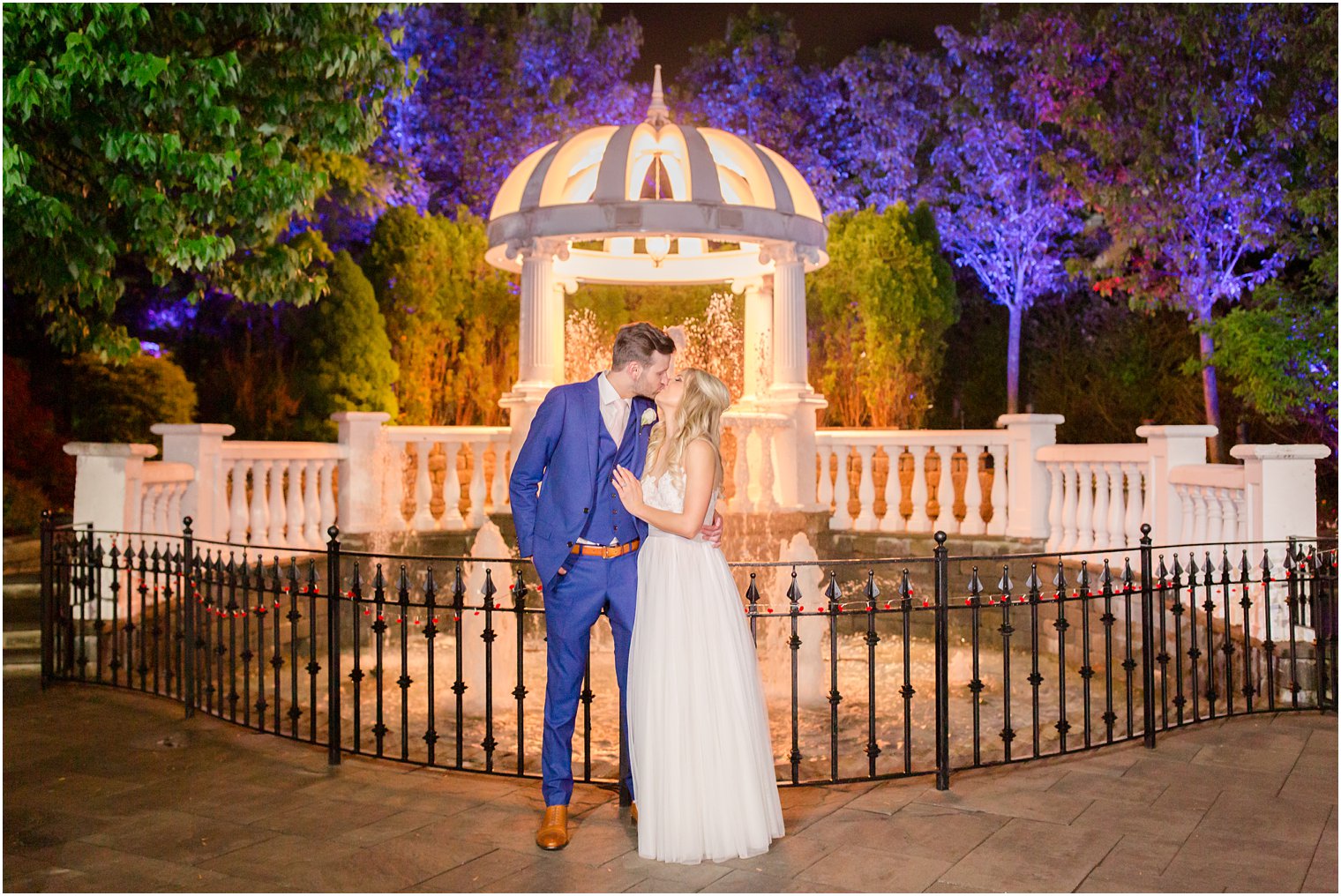 formal wedding photo at Westmount Country Club