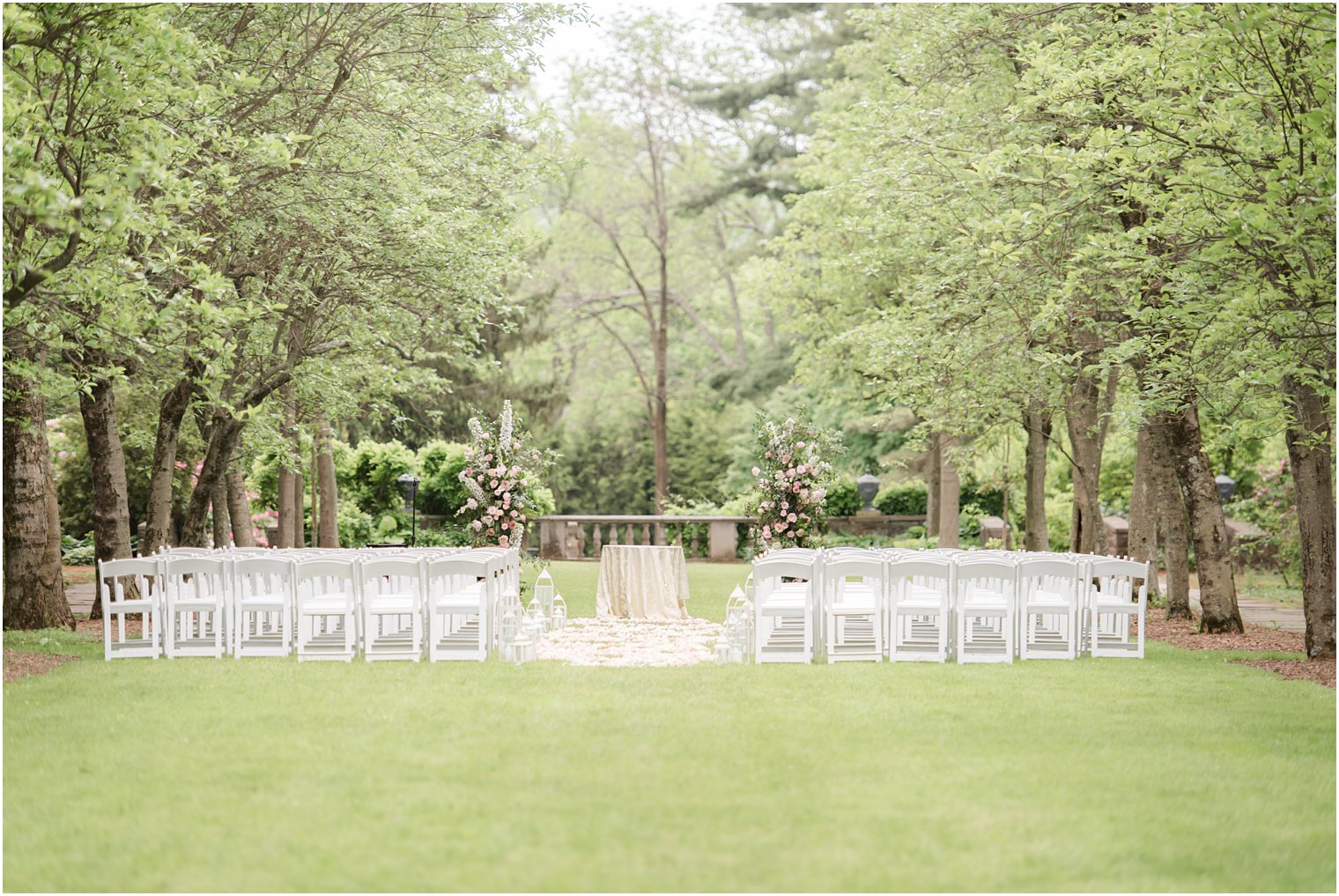 wedding ceremony site | The Castle at Skylands Manor Wedding Photos by Idalia Photography