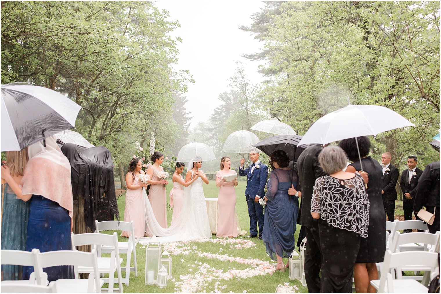 rainy day wedding at The Castle at Skylands Manor