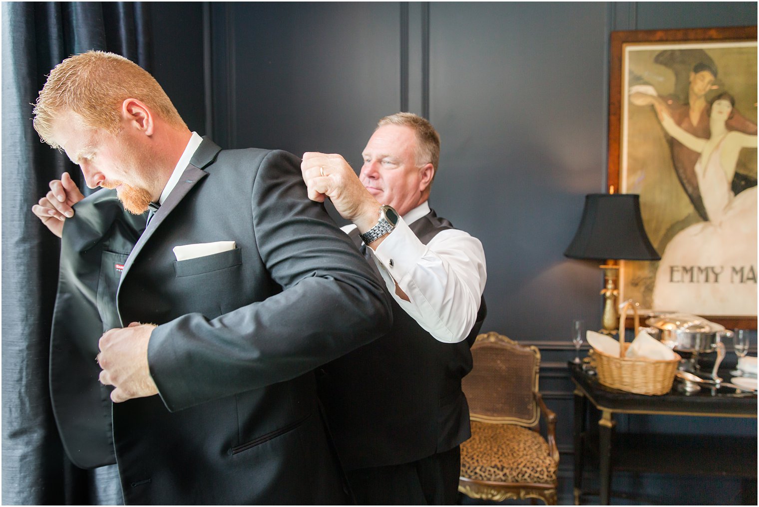 Groom getting ready for wedding at Park Chateau Estate and Gardens