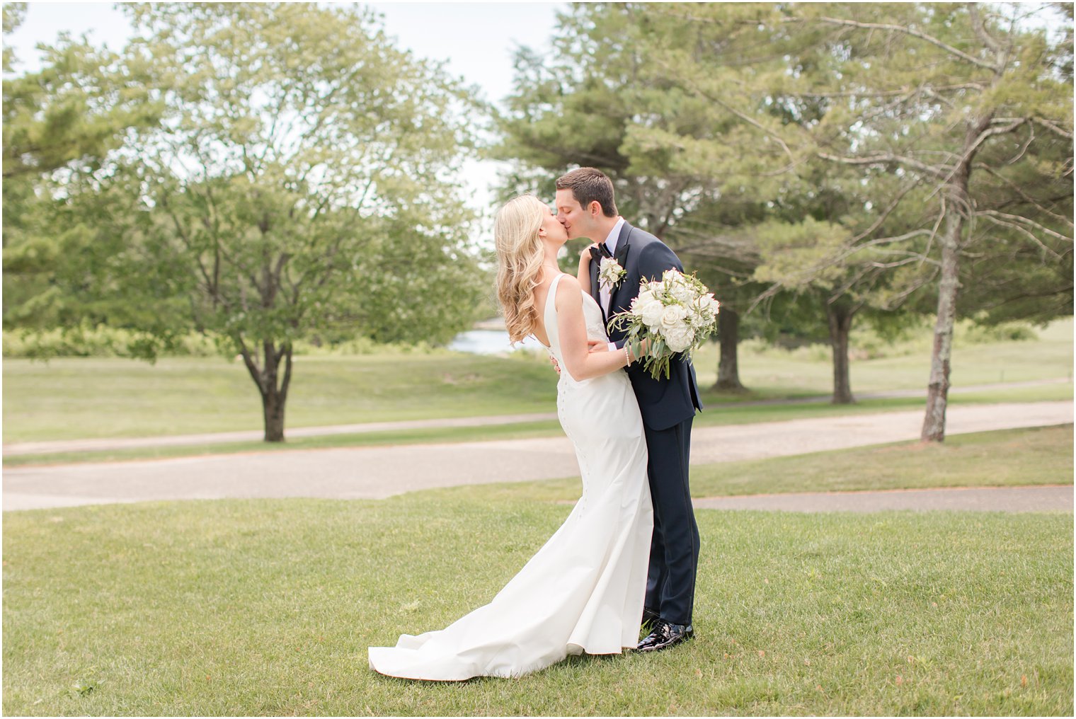 Bride and groom photos at Stone Harbor Golf Club Wedding Venue