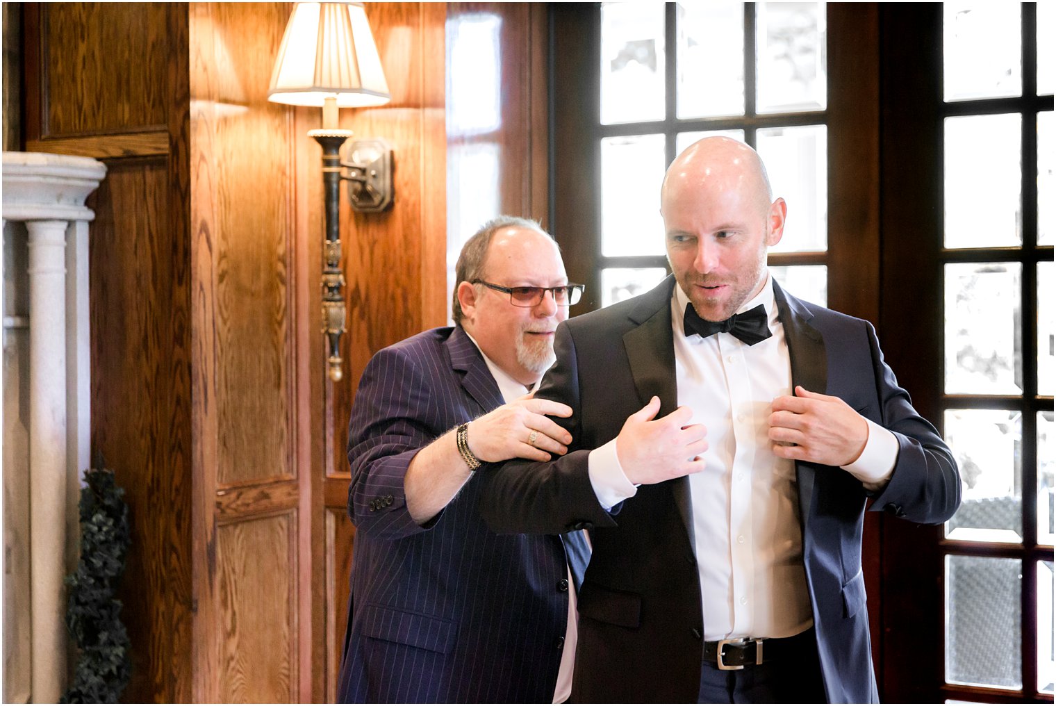 groom getting ready in groom's lounge of The Ashford Estate