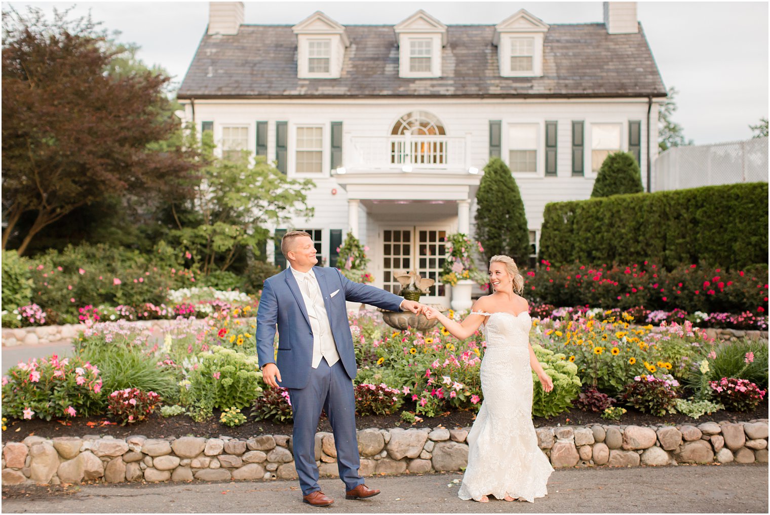 Golden hour portraits at The English Manor in Ocean, NJ