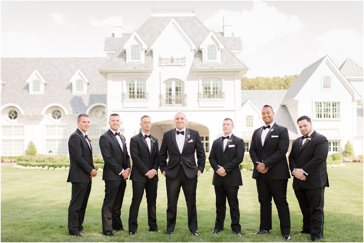 Groomsmen photo at Park Chateau Estate