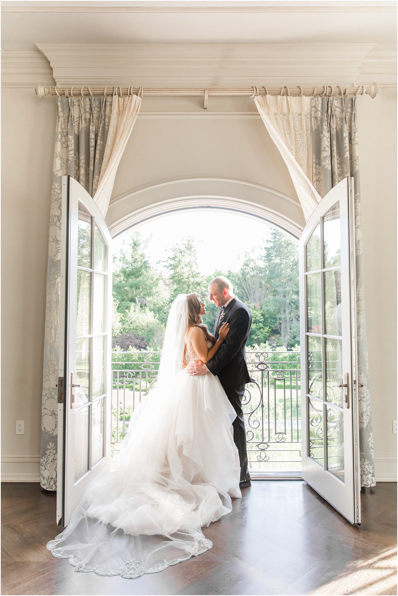 Wedding portraits at Park Chateau Estate in East Brunswick, NJ