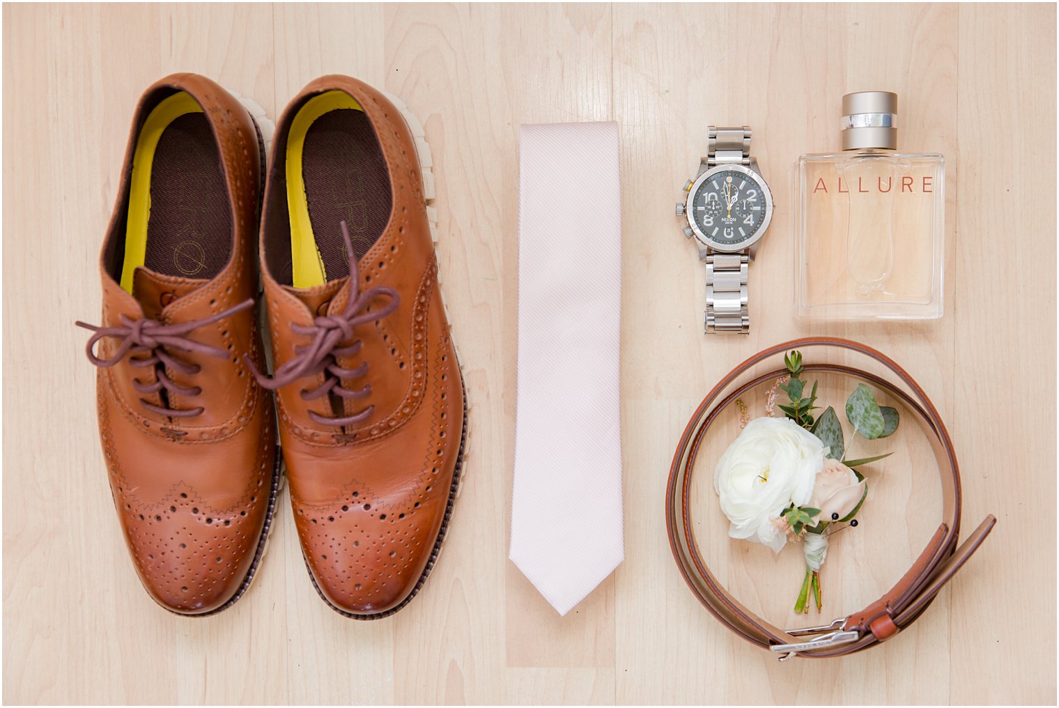 groom's details for Sandy Hook Chapel Wedding day in New Jersey photographed by Idalia Photography