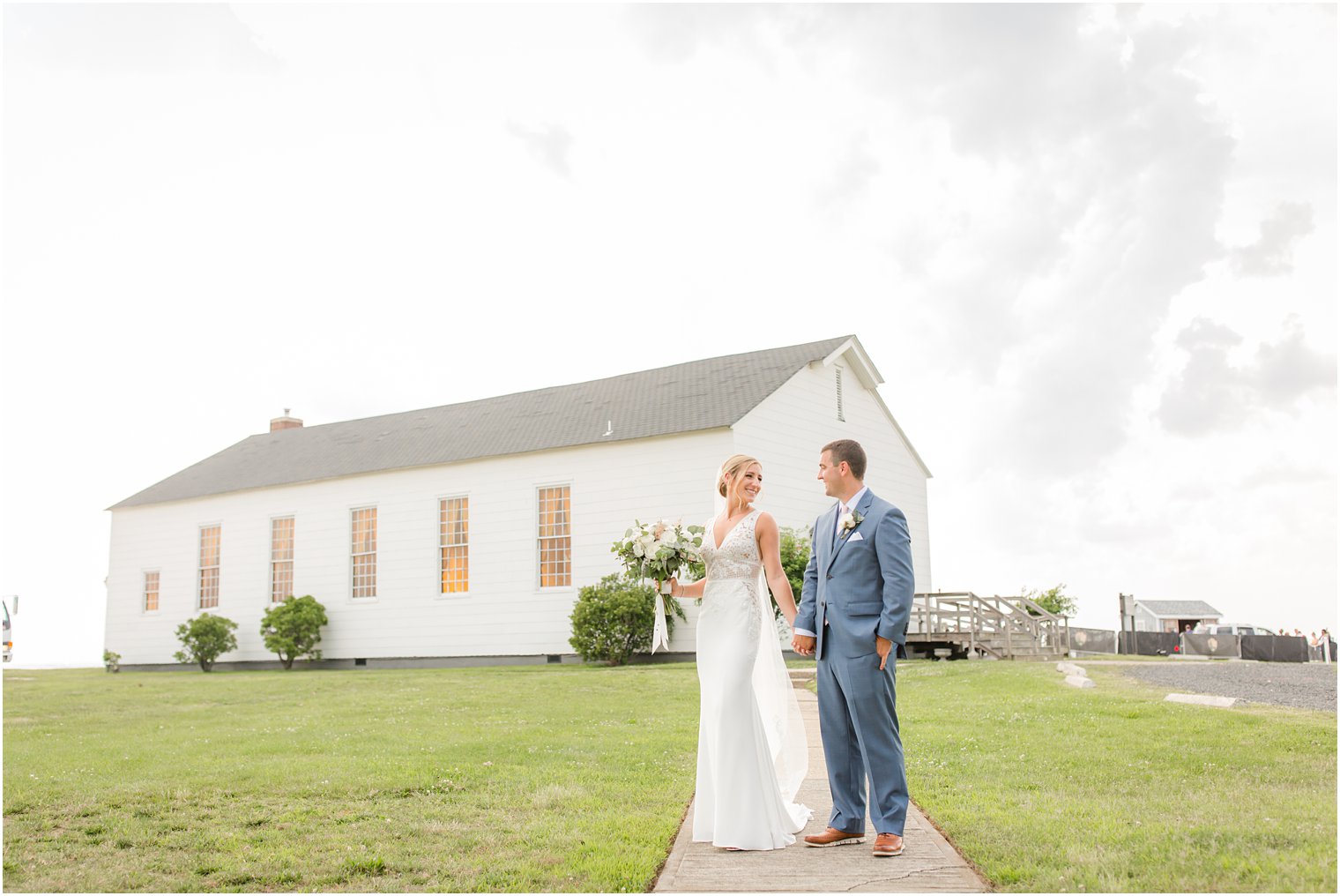 Sandy Hook Chapel wedding photographs by Idalia Photography