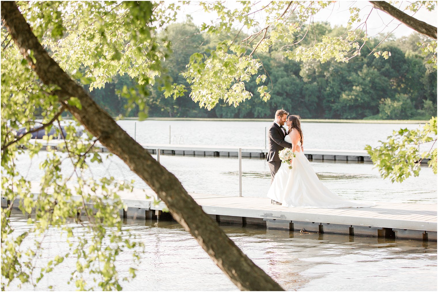 Romantic wedding photos at Indian Trail Club 