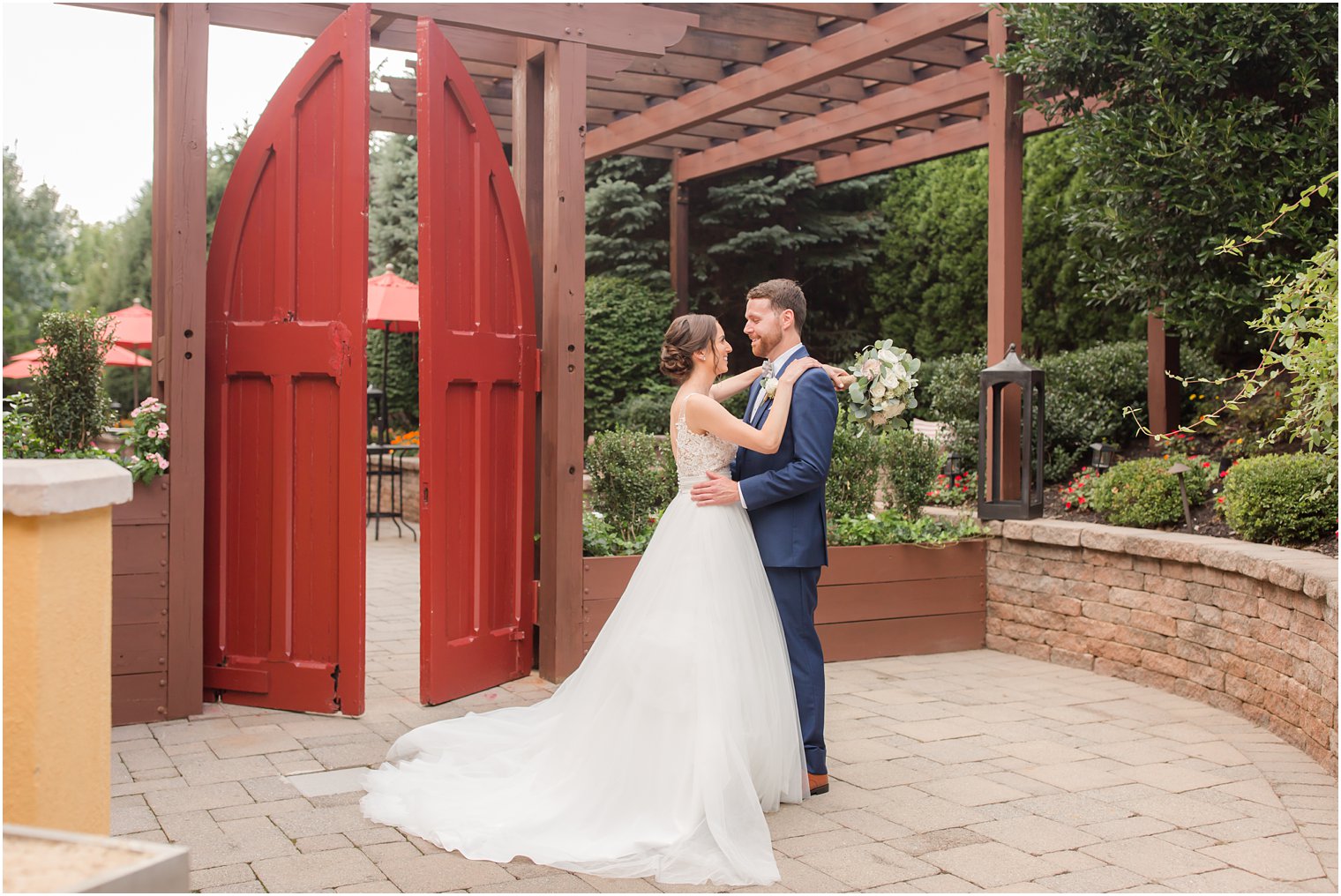 Wedding portraits at Stone House at Stirling Ridge Wedding Photos by NJ Wedding Photographers Idalia Photography