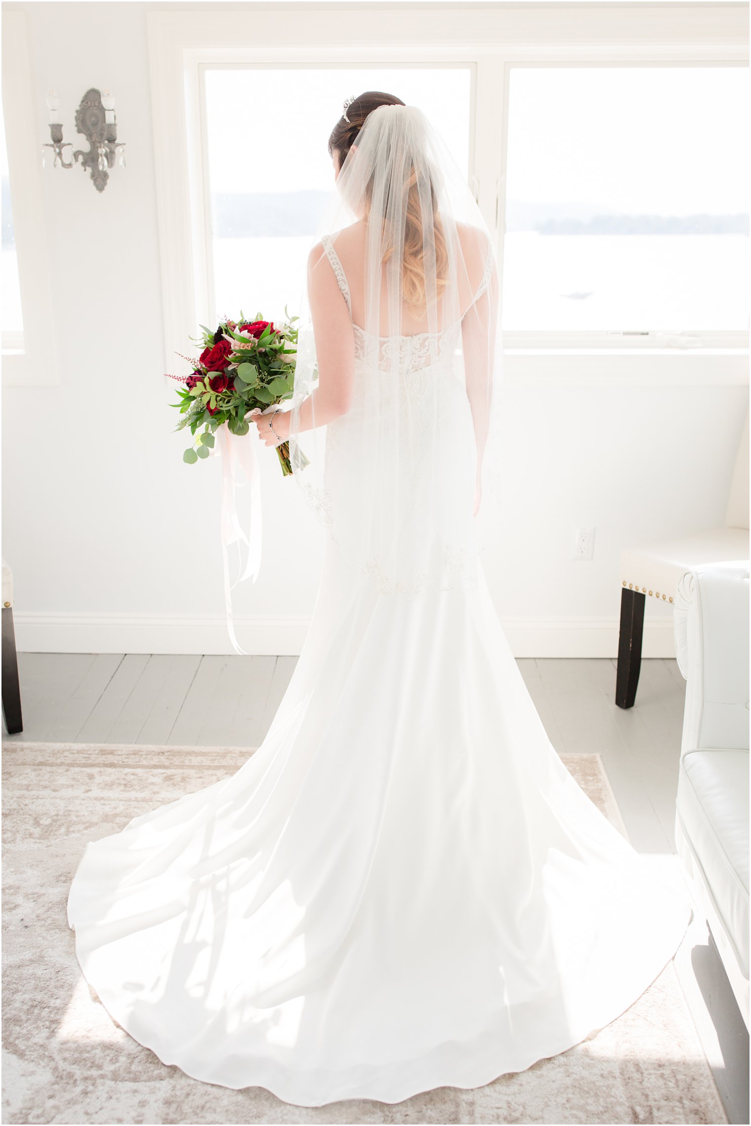 elegant bridal portrait for Lake Mohawk Country Club wedding with Idalia Photography