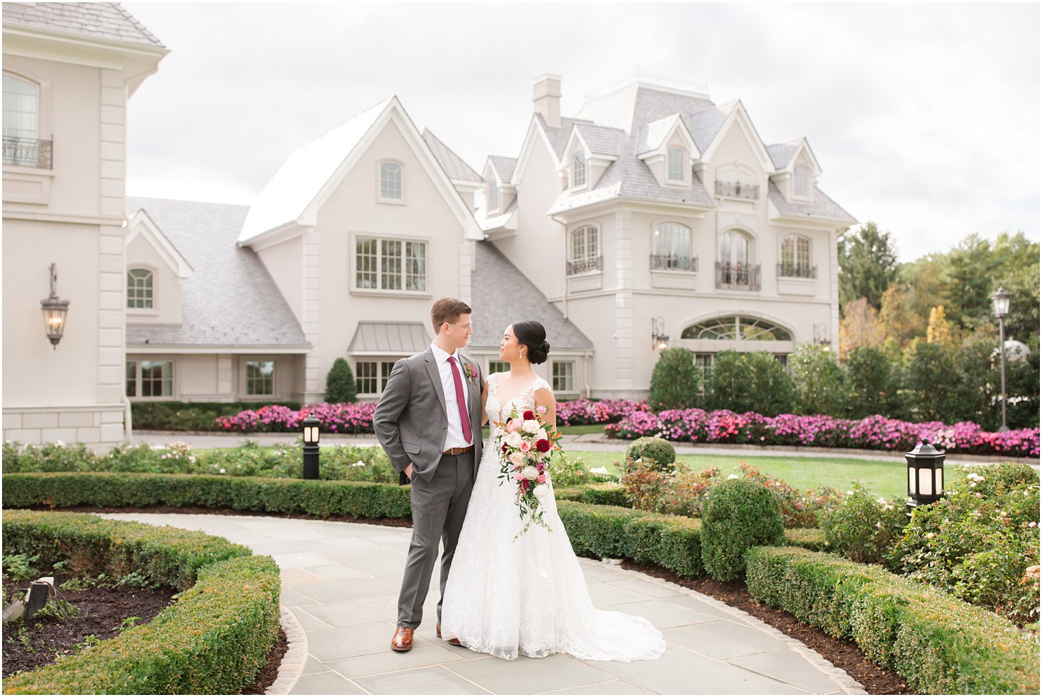 Bride and groom photos at Park Chateau Estate