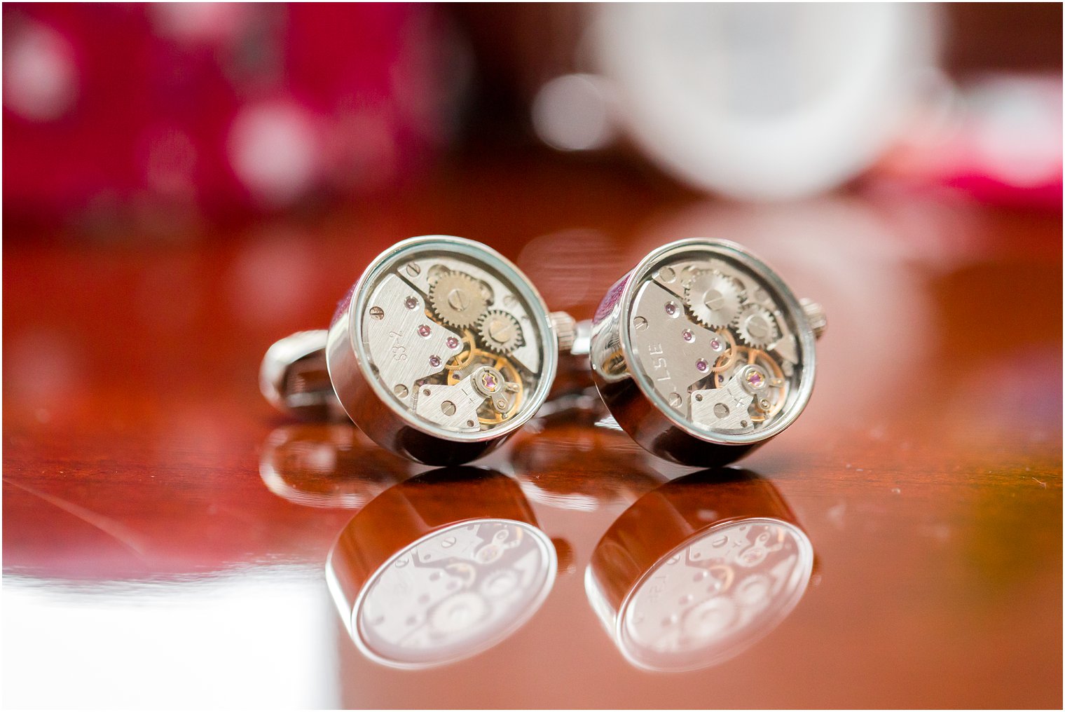 Groom's cufflinks with clocks in them