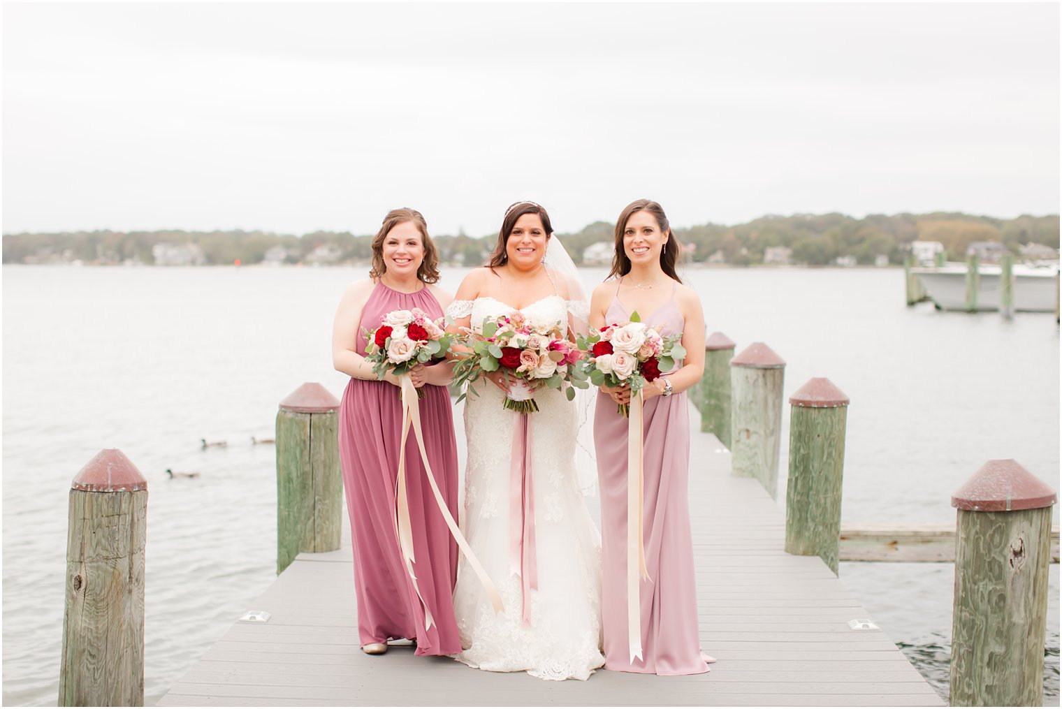 Idalia Photography photographs bridesmaids at Clarks Landing