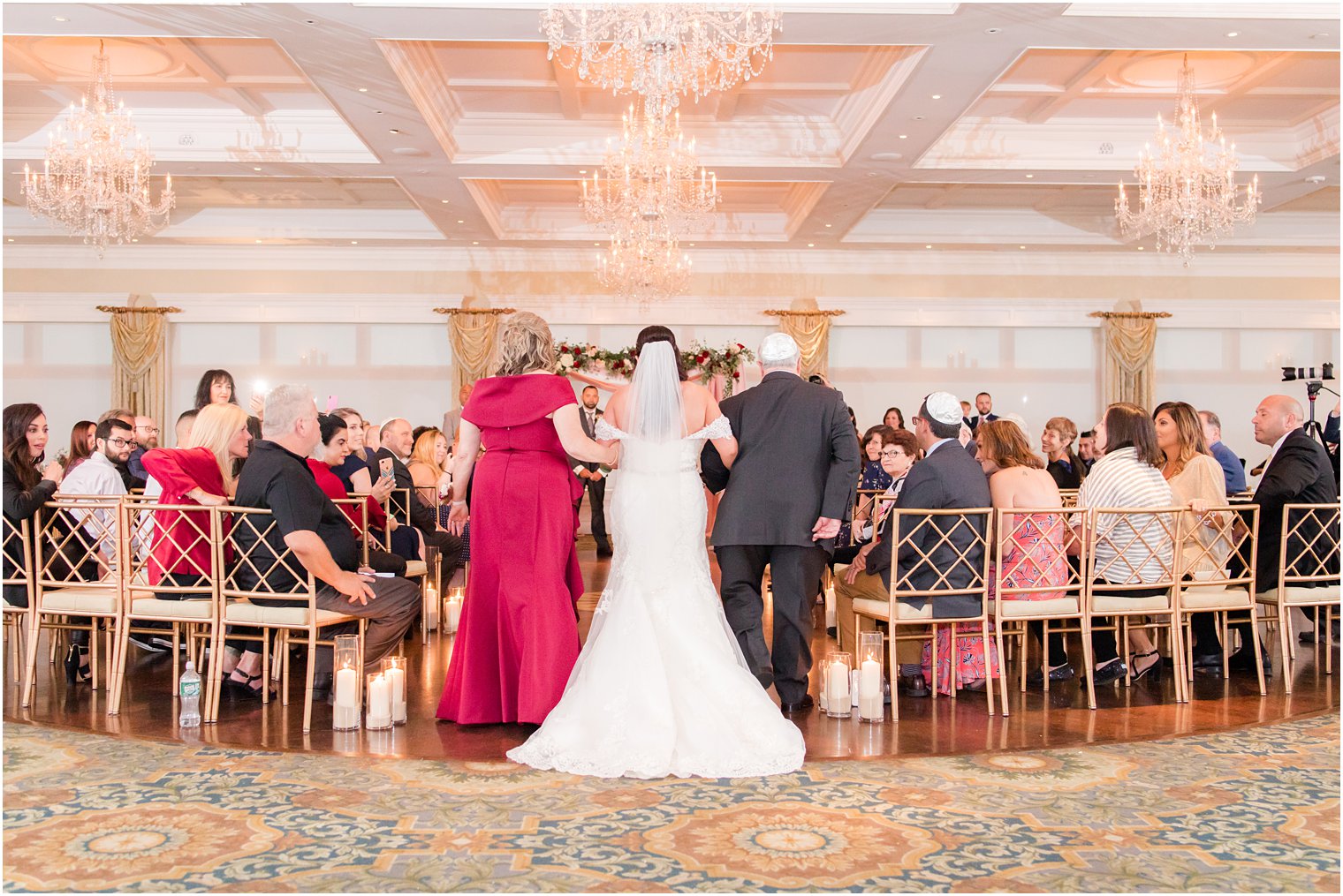 wedding ceremony at Clarks Landing Yacht Club