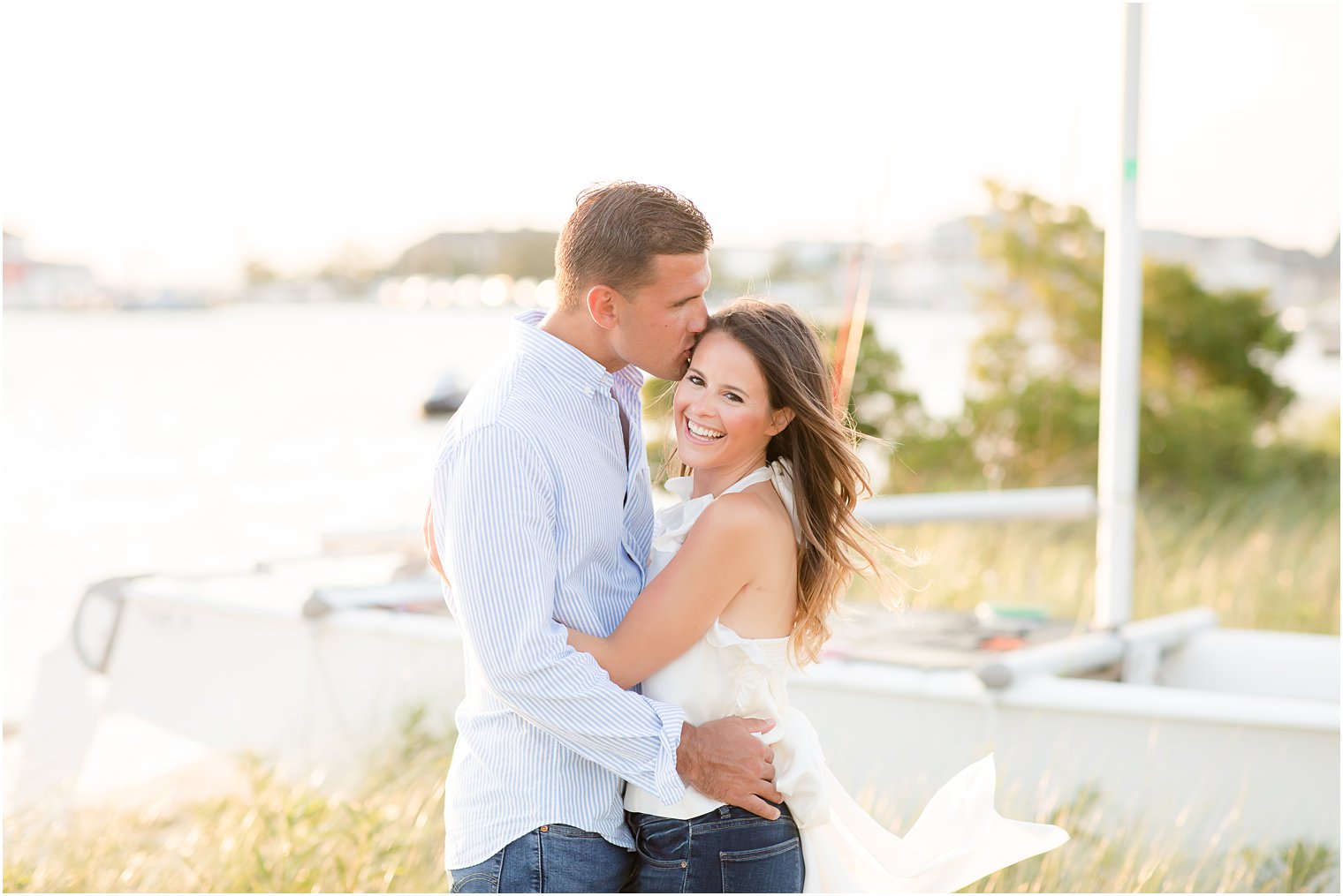 engagement portraits on Jersey Shore by Idalia Photography