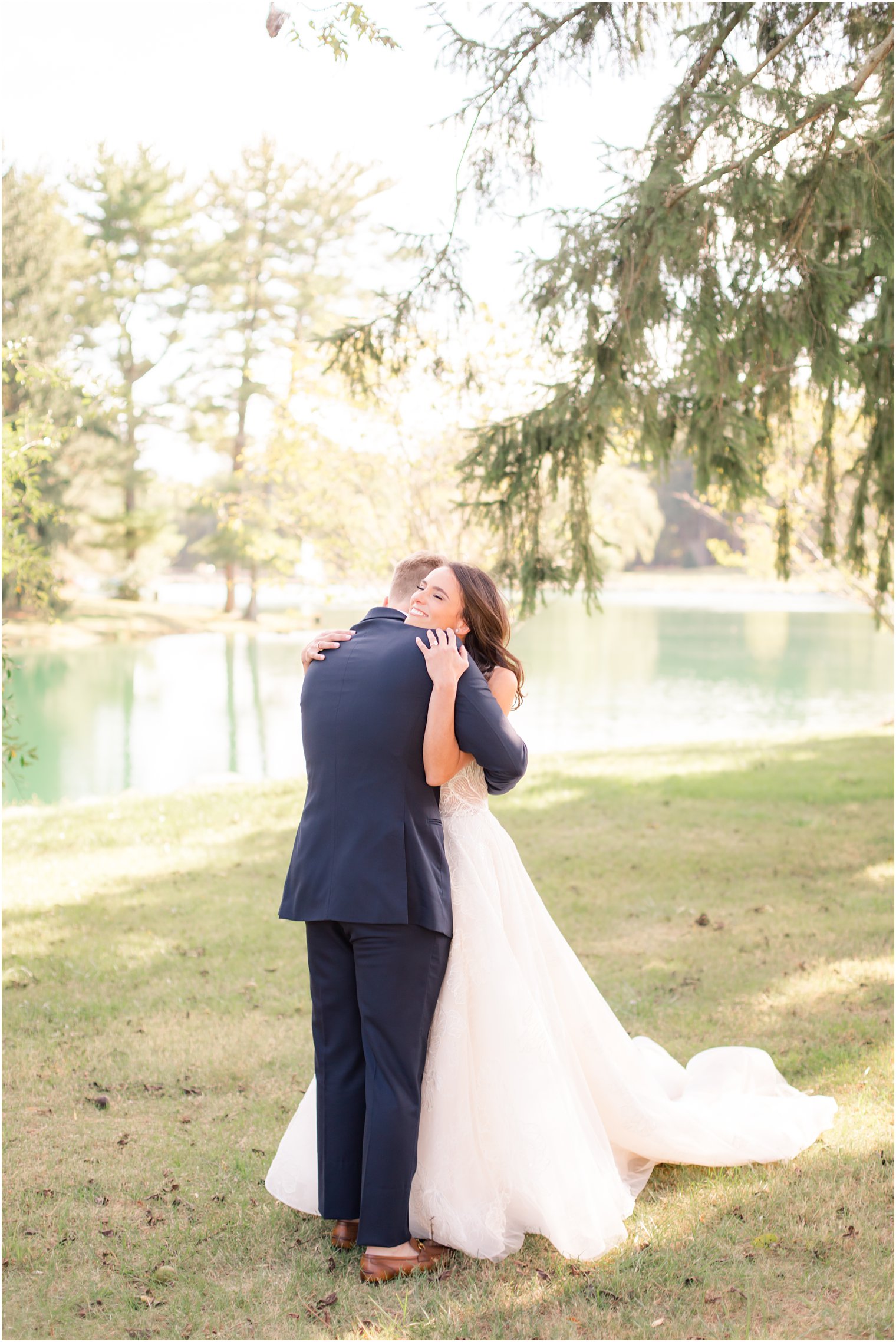 Windows on the Water at Frogbridge wedding day photographed by Idalia Photography