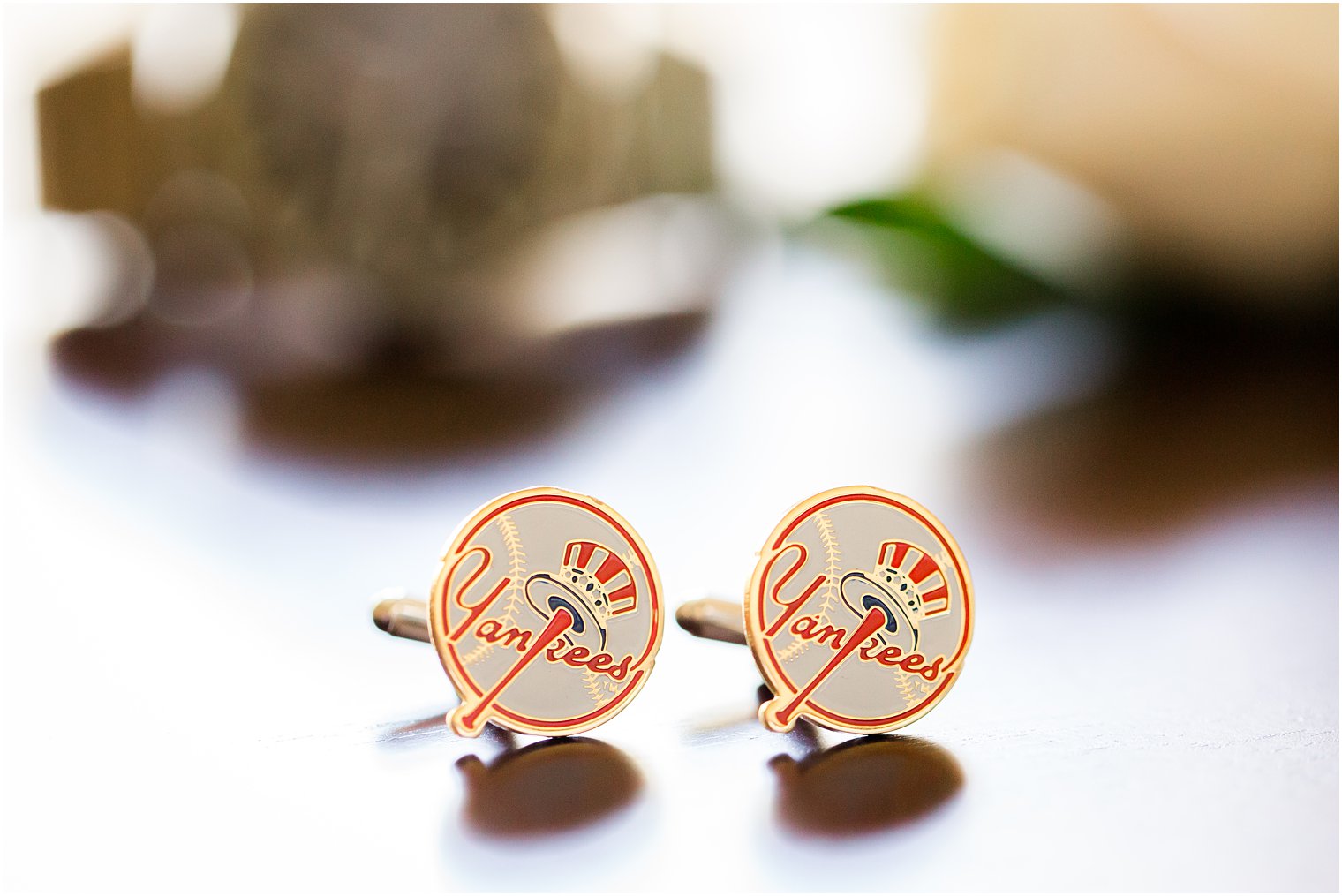 Yankees cufflinks for the groom photographed by Idalia Photography