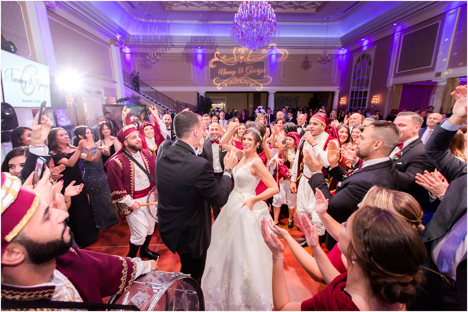 traditional Lebanese wedding reception photographed by Idalia Photography 