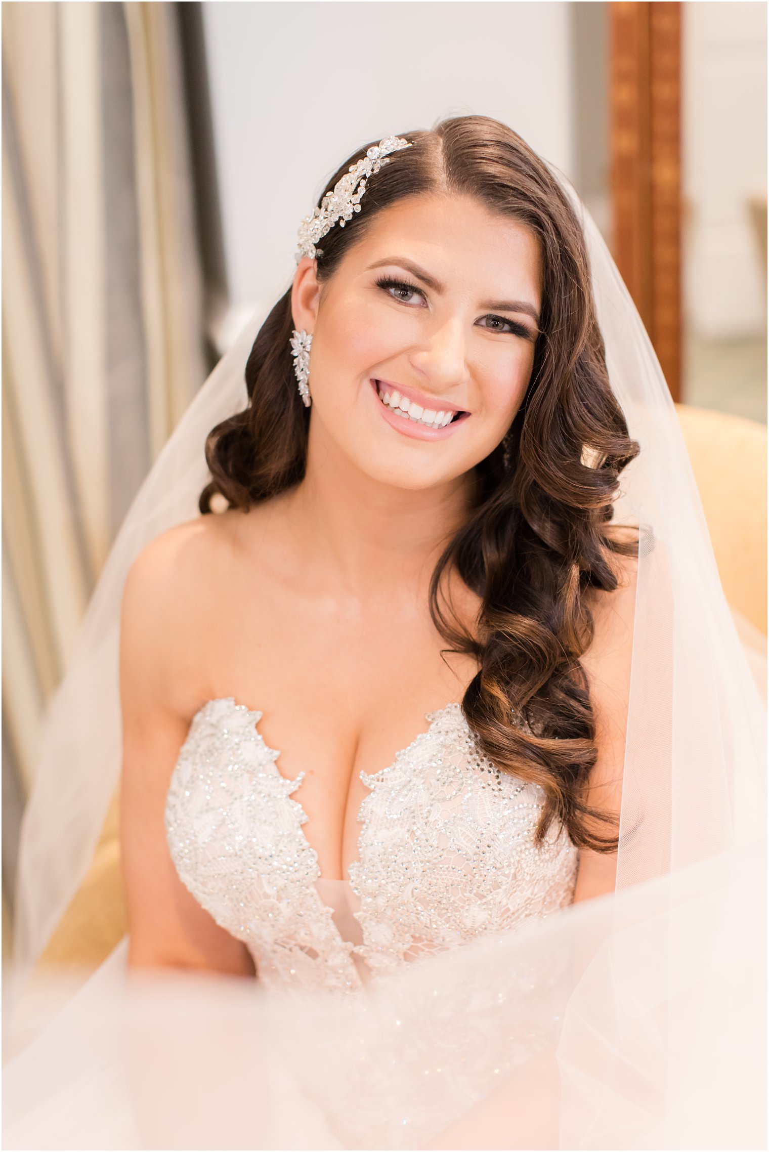classic bridal portrait at the Palace at Somerset Park with Idalia Photography