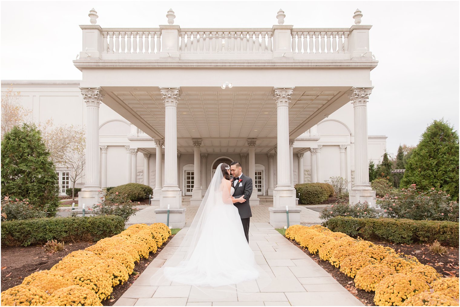 Wedding at The Palace at Somerset Park photographed by Idalia Photography