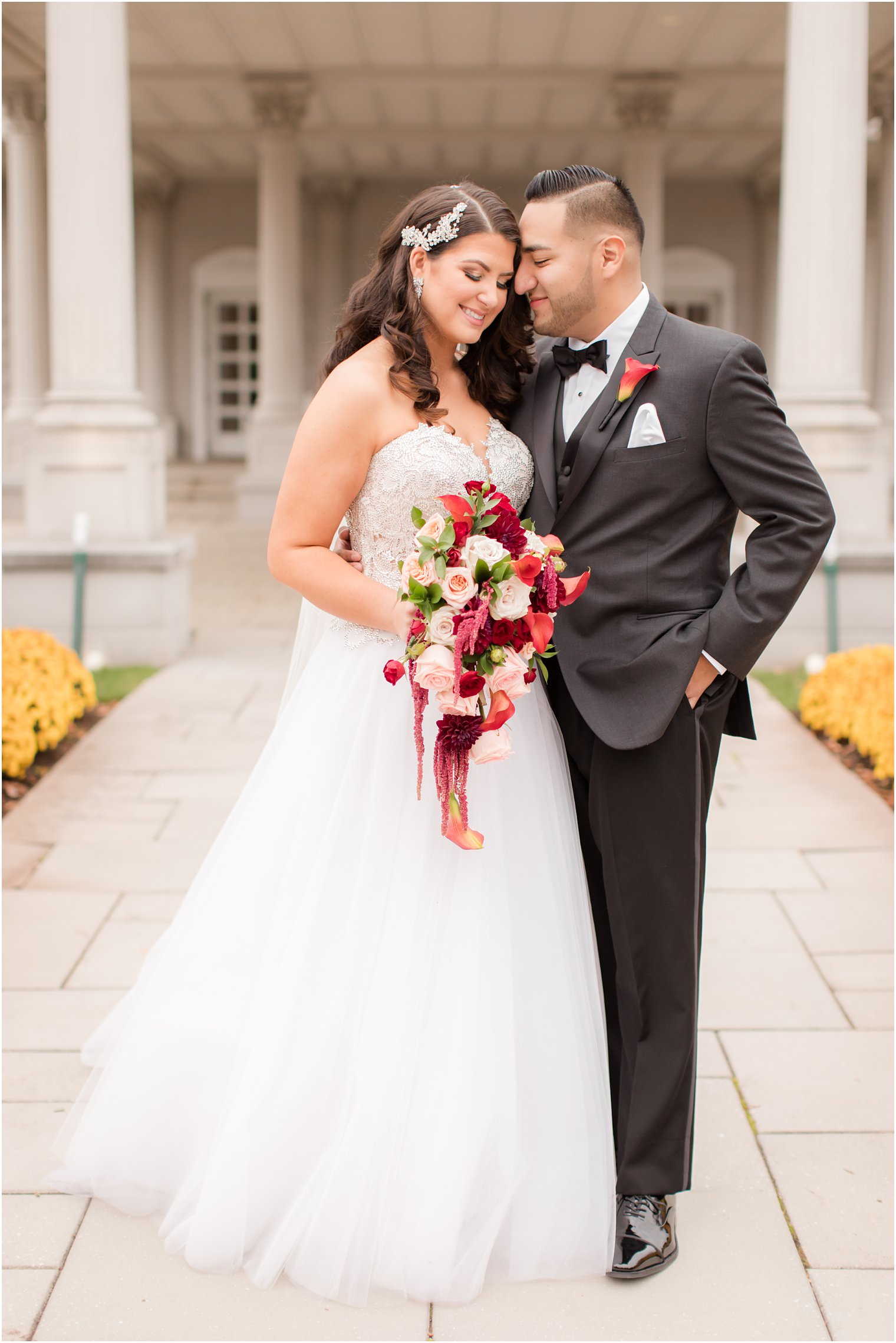 cozy fall wedding portraits with Idalia Photography