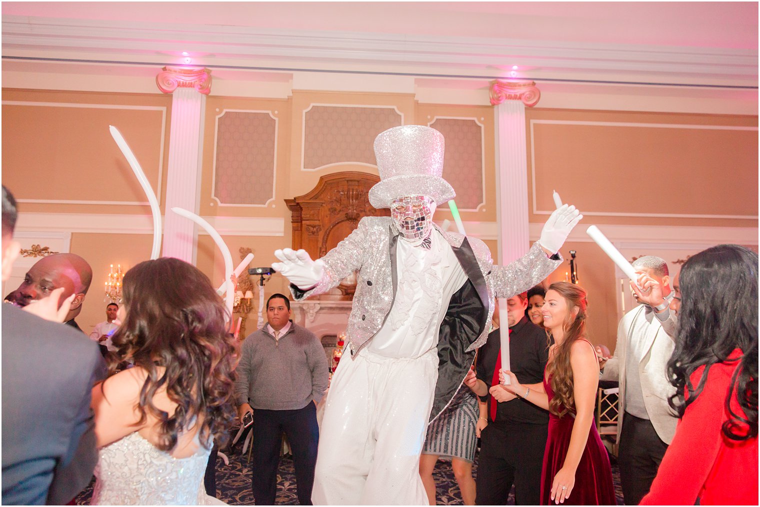 Idalia Photography captures wedding entertainment in New Jersey