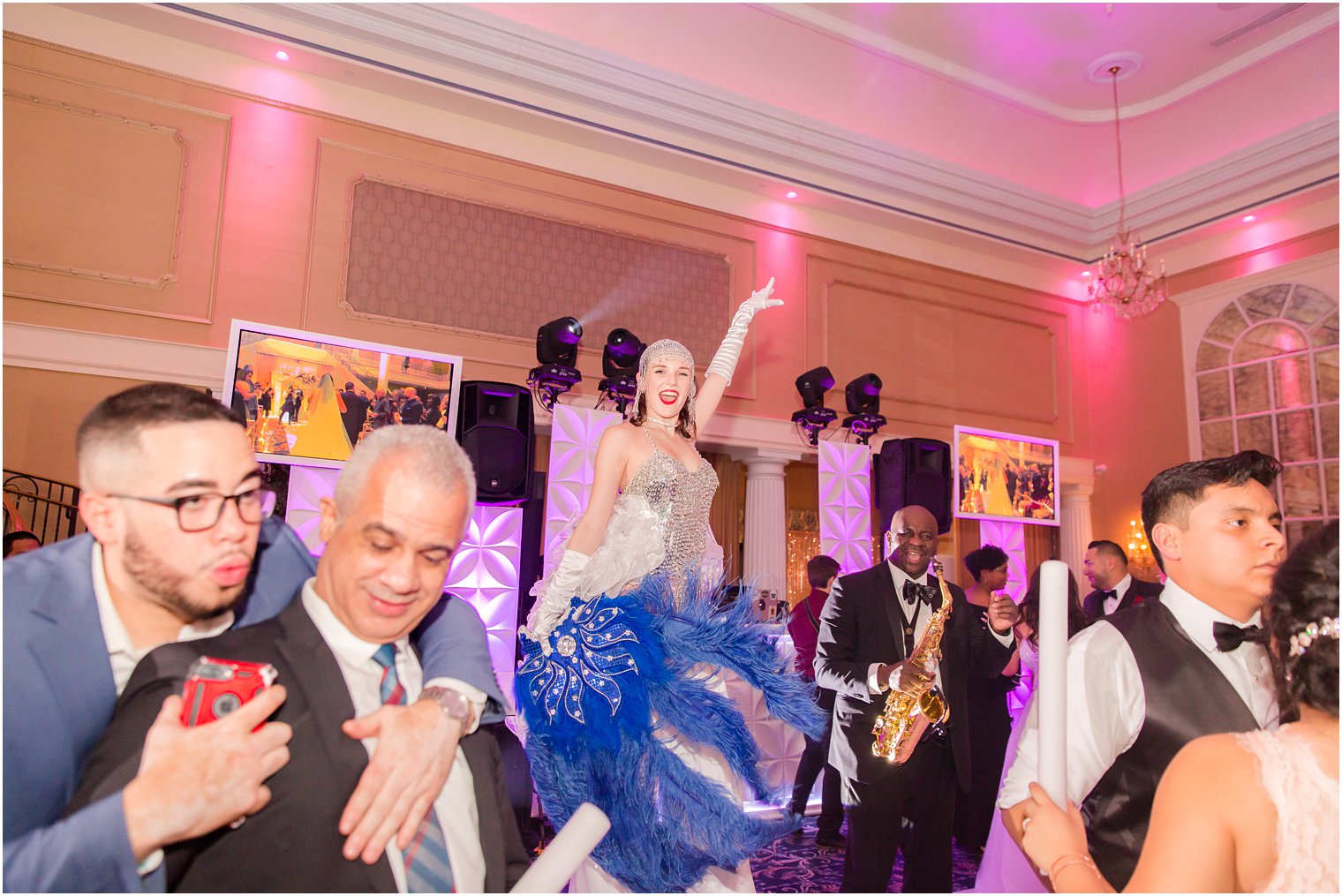 Idalia Photography captures wedding entertainment in New Jersey