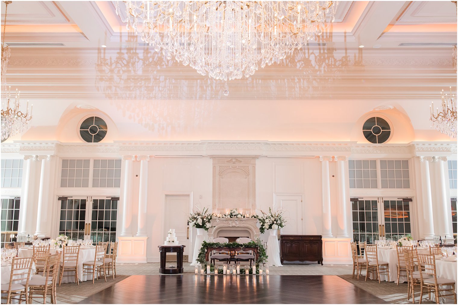 Sweetheart table at Park Chateau Estate | Florals by Crest Florist