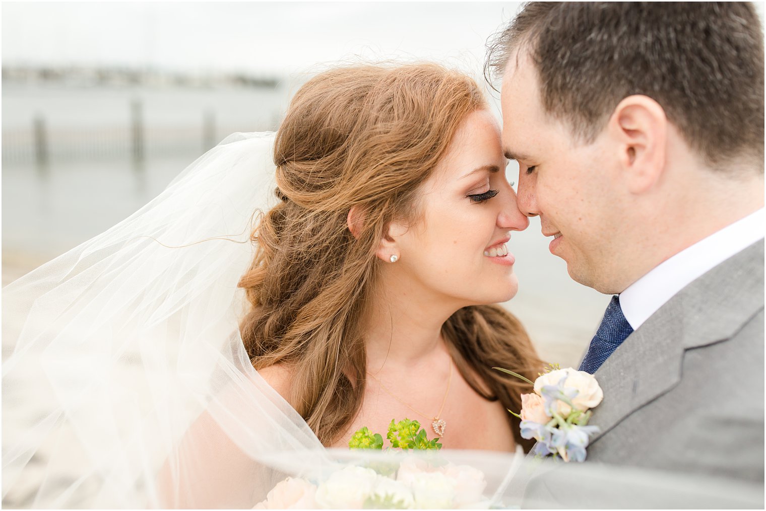 Bride and groom photo at the beach 