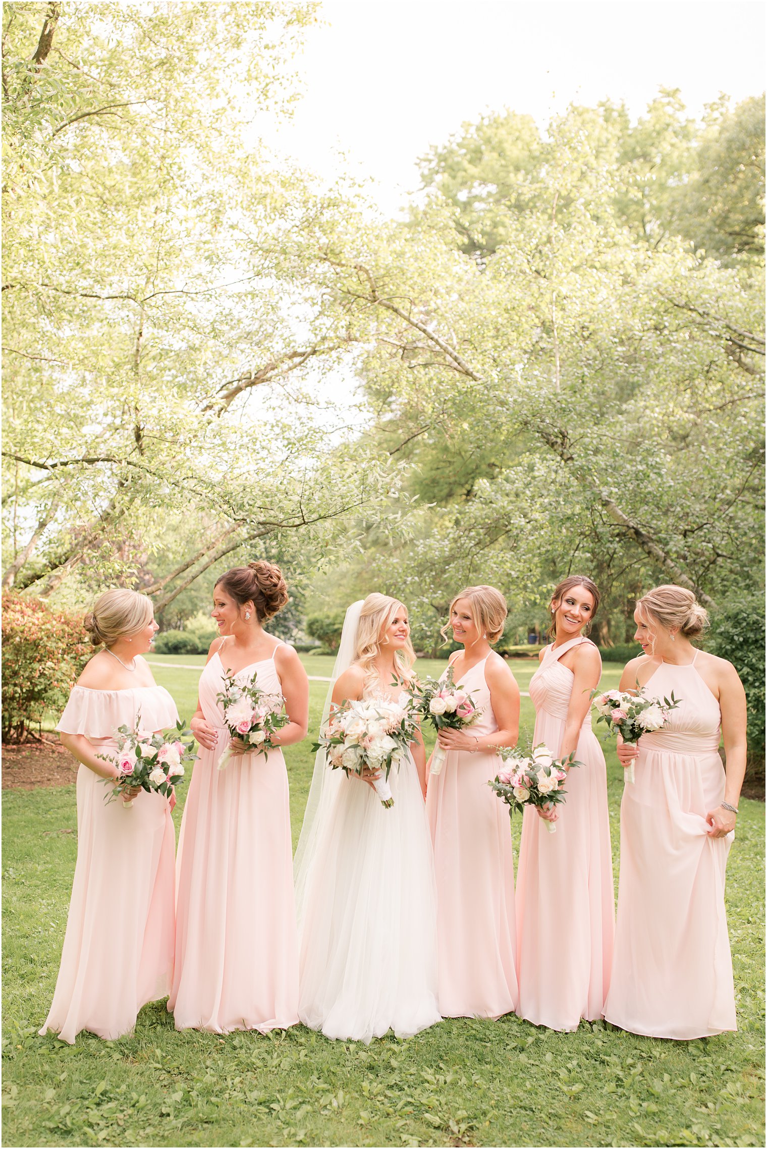 Bridesmaids at Westmount Country Club wedding