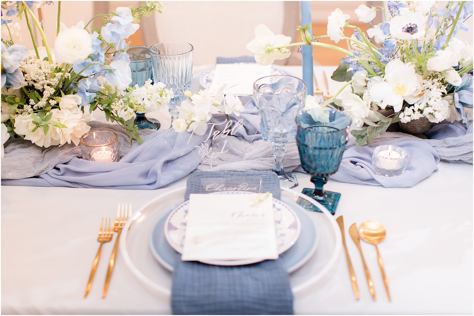 Wedding tablescape by Sugar Rose Events