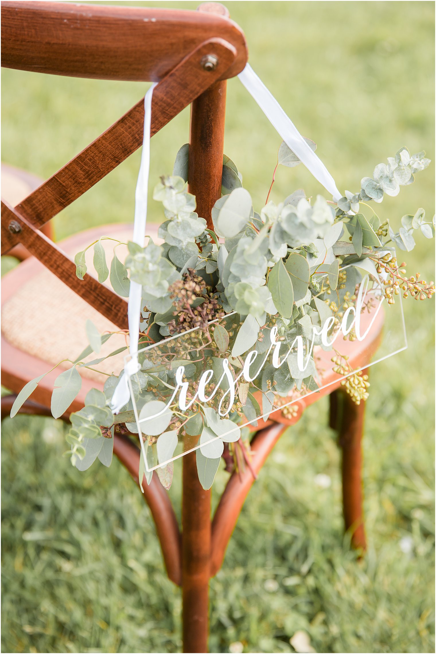 Wedding ceremony at Stone Tower Winery | Florals by Holly Chapple