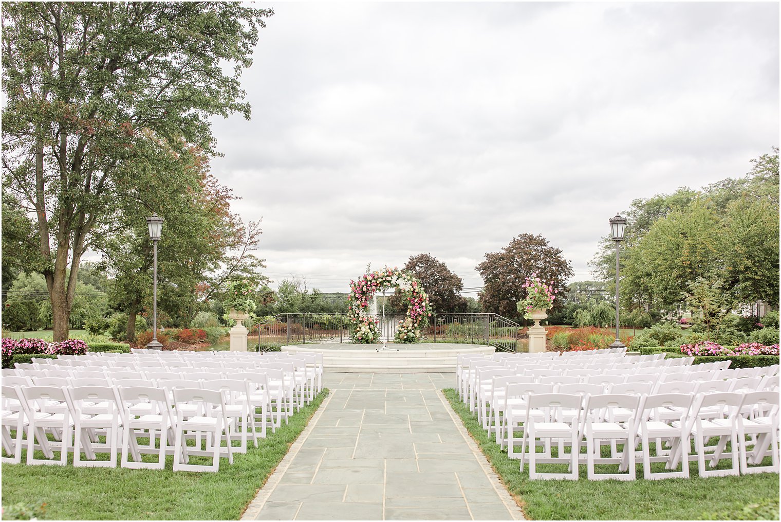 Wedding ceremony florals at Park Chateau Estate | Florals by Pink Dahlia Vintage