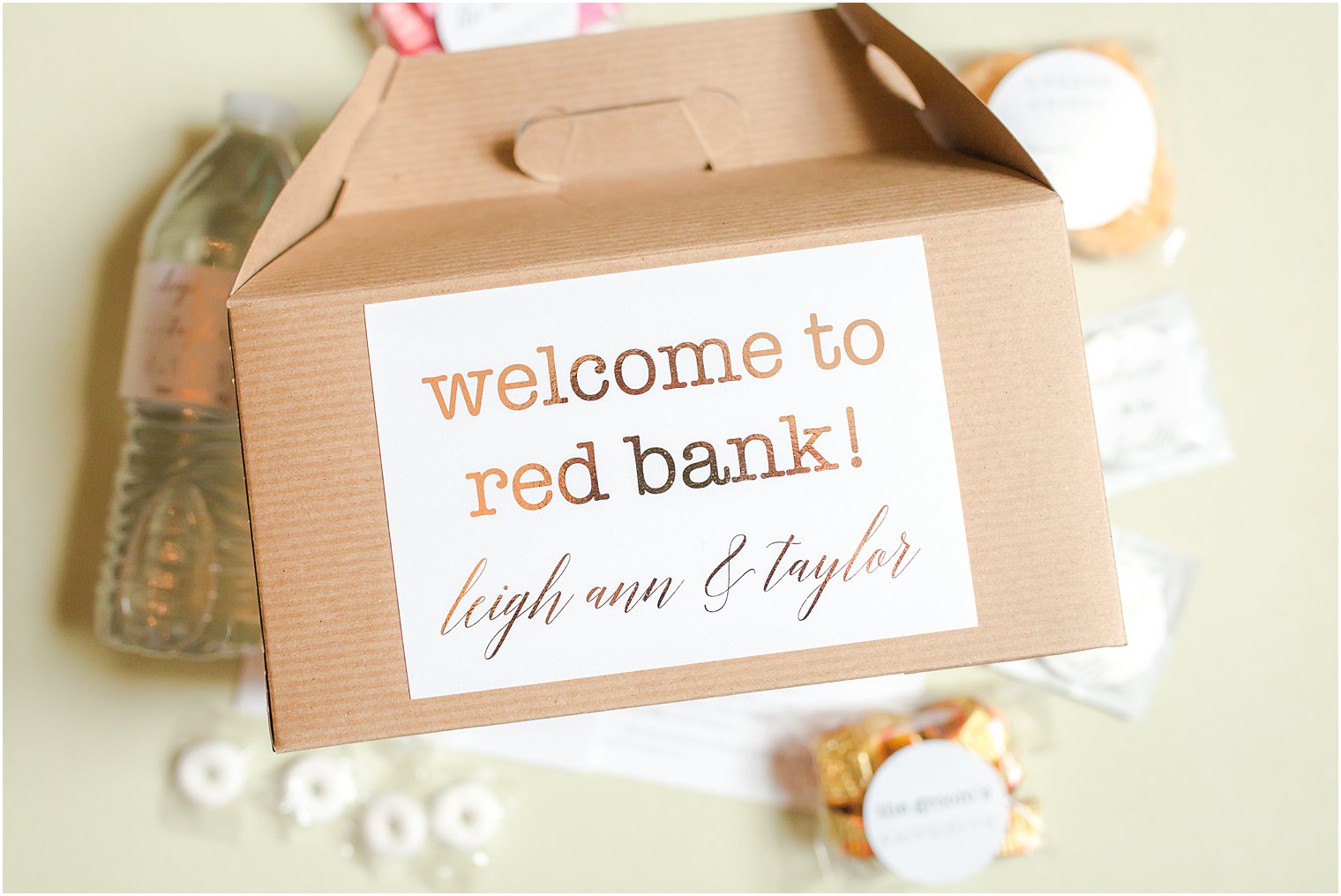 Wedding welcome box with custom tag