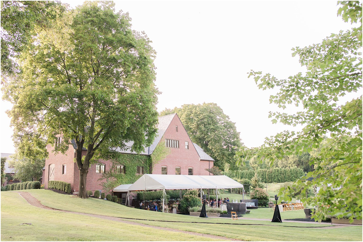 Outdoor wedding venue Ninety Acres at Natirar in Peapack, NJ