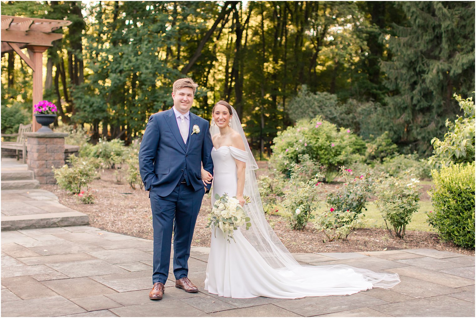 bride and groom photos at the Gardens of Wyckoff 