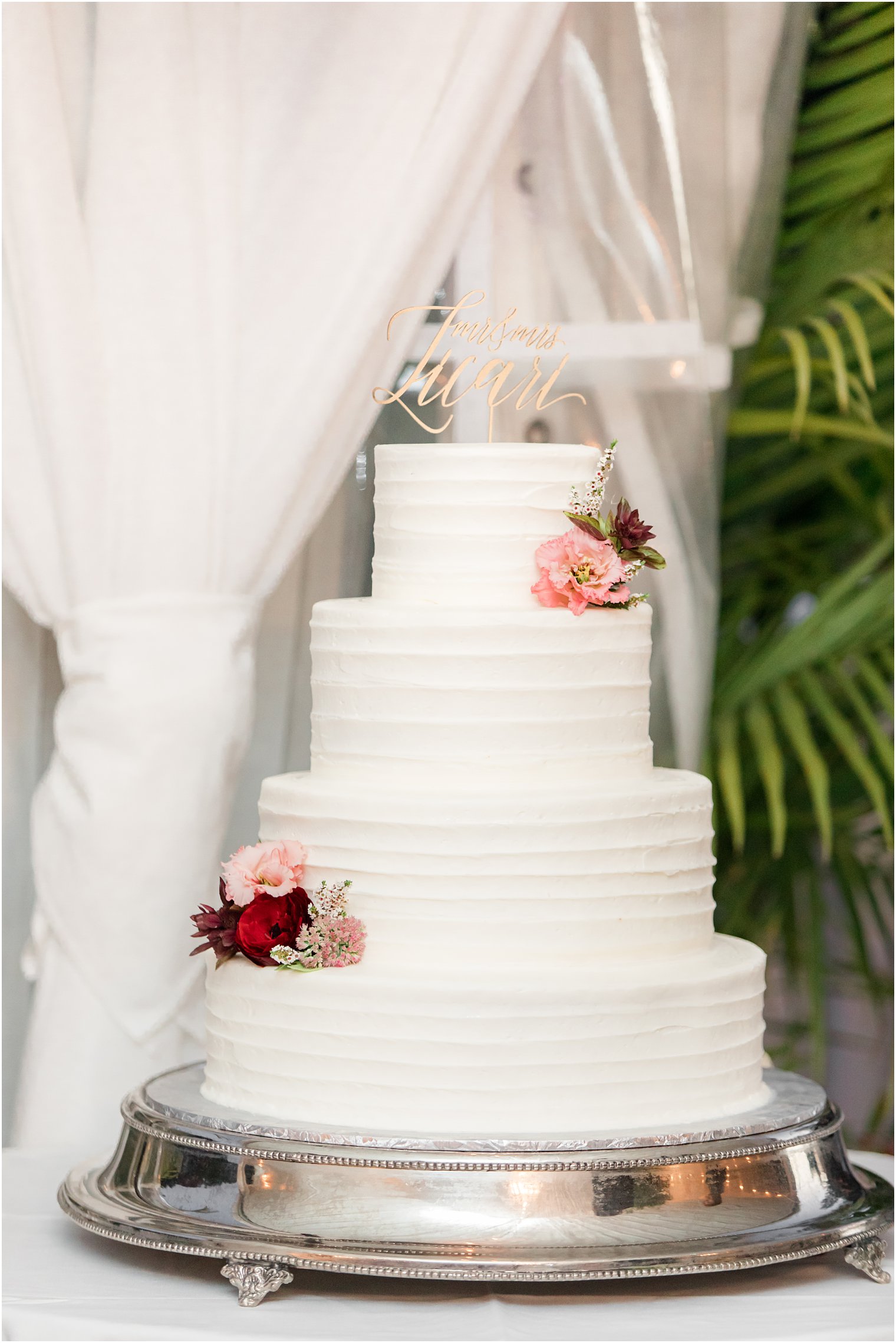 tiered wedding cake for Windows on the Water at Frogbridge wedding reception
