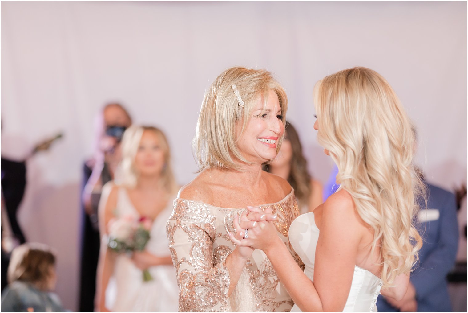 bride dances with mom during NJ wedding reception