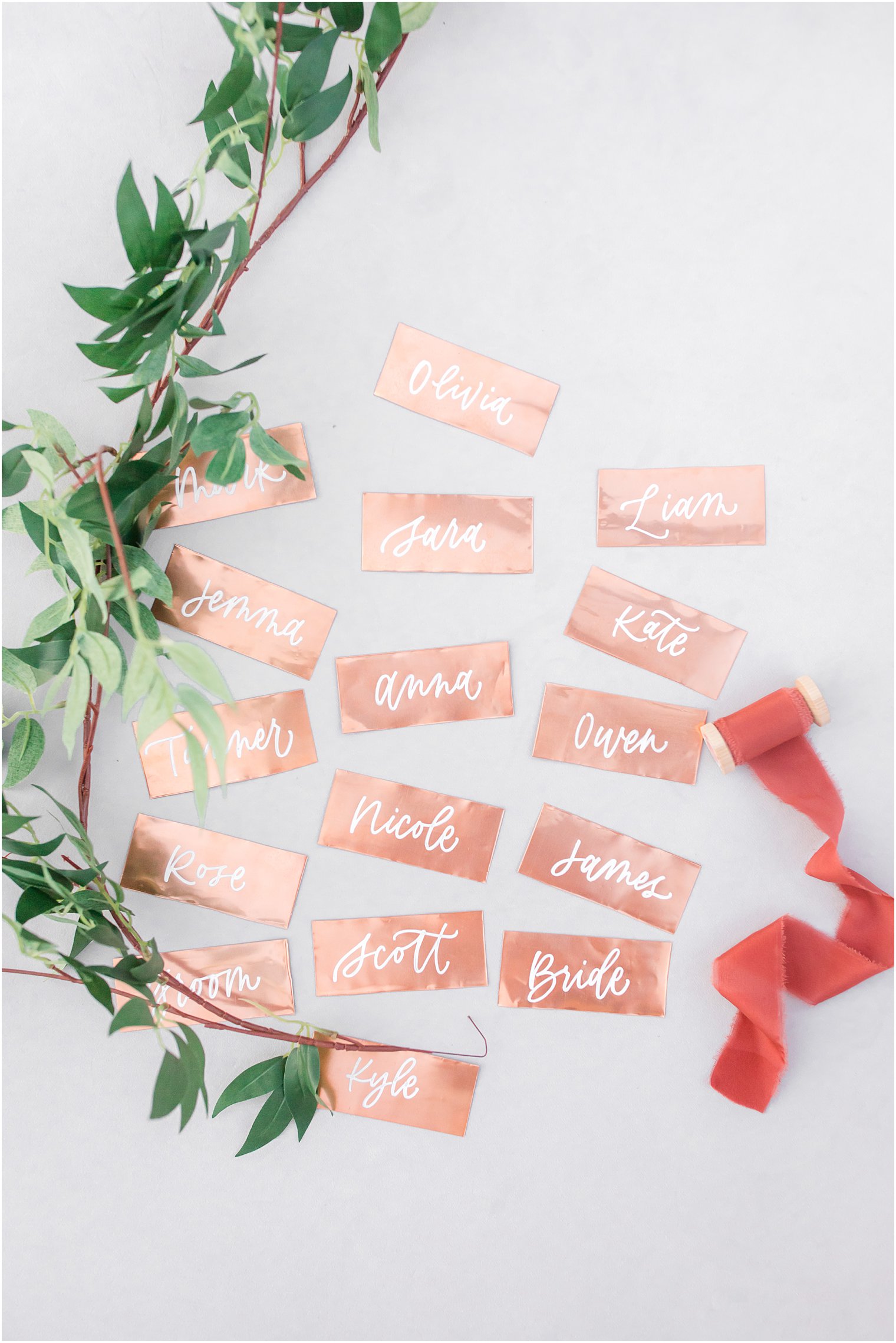 modern calligraphed seating cards for fall wedding