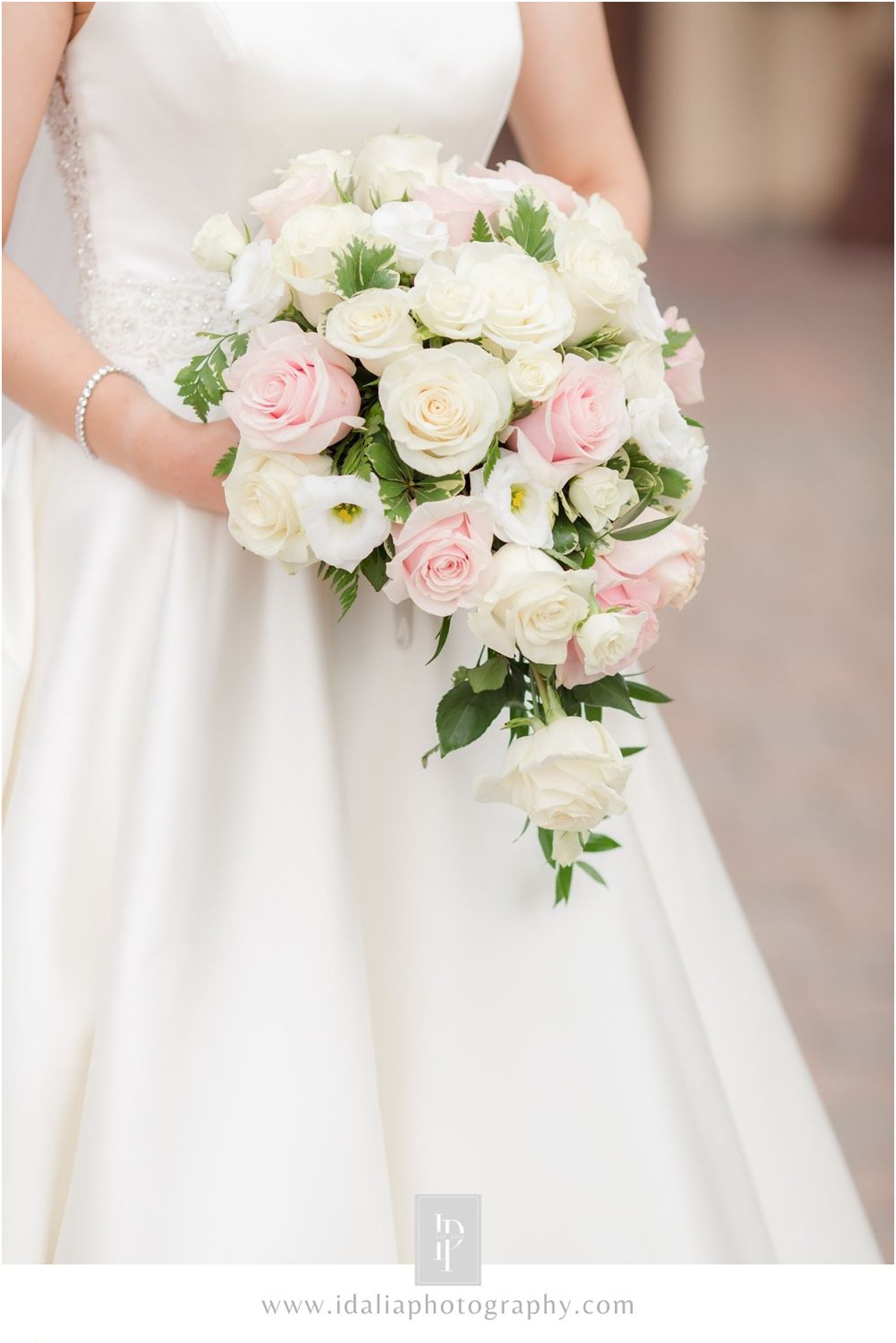 Teardrop bouquet by Blooming Brides Florist