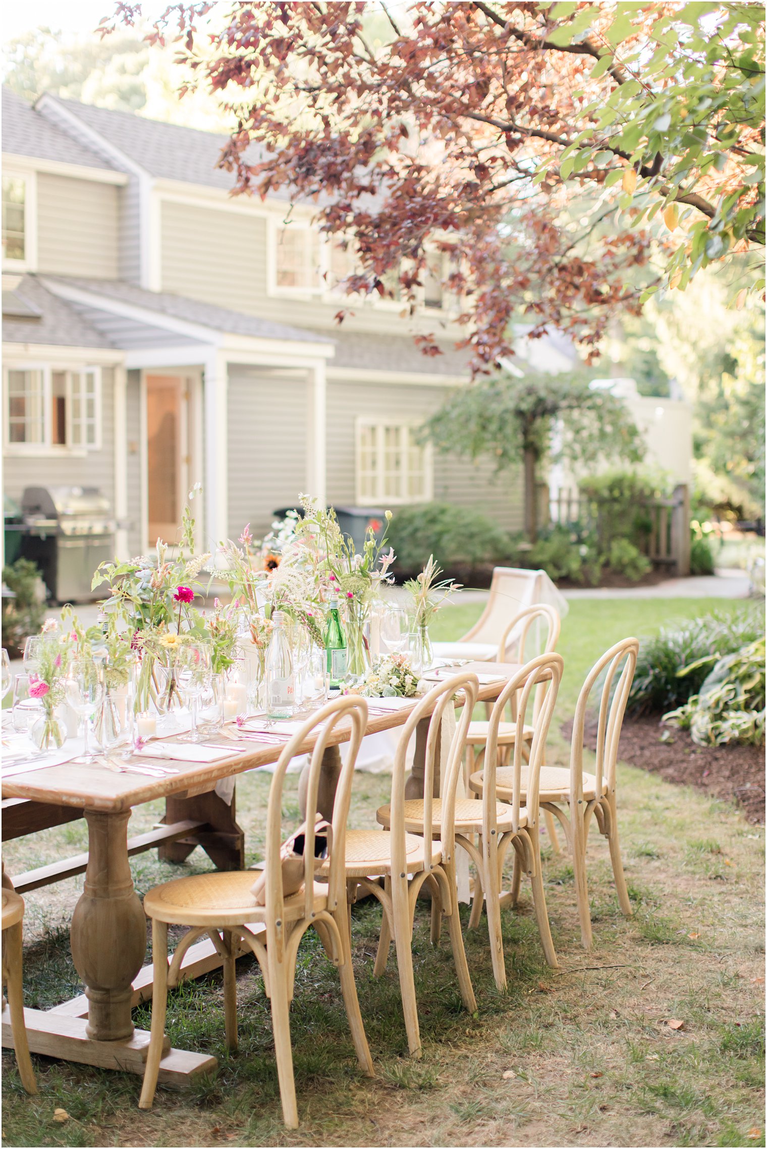 New Jersey backyard wedding reception tablescape