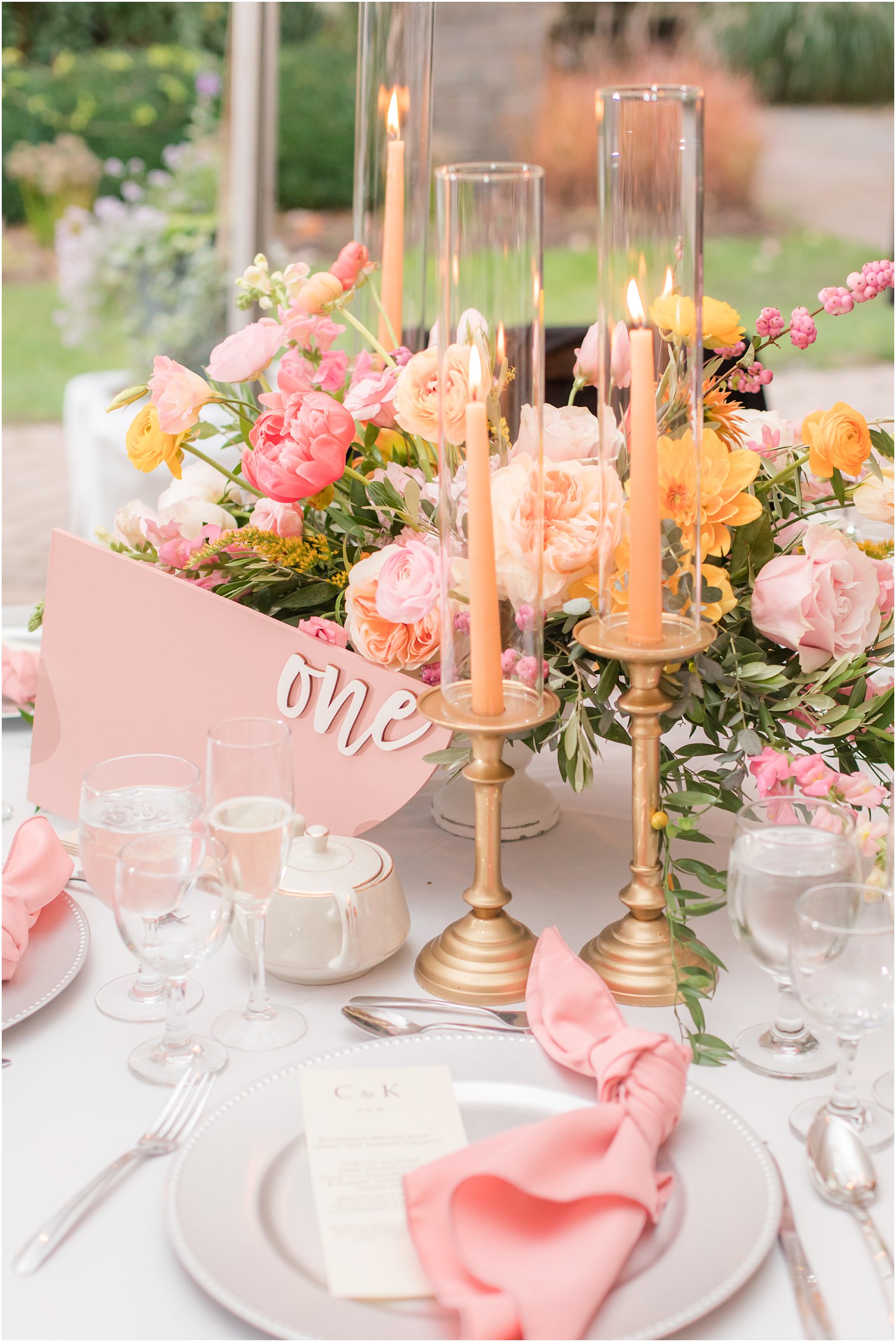 elegant fall wedding centerpieces with peach and pink details
