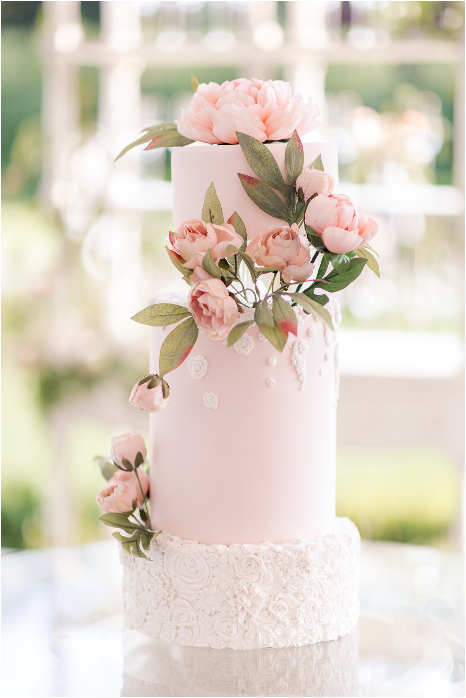 Pink wedding cake by Duchess of Desserts | Wedding at Park Chateau Estate