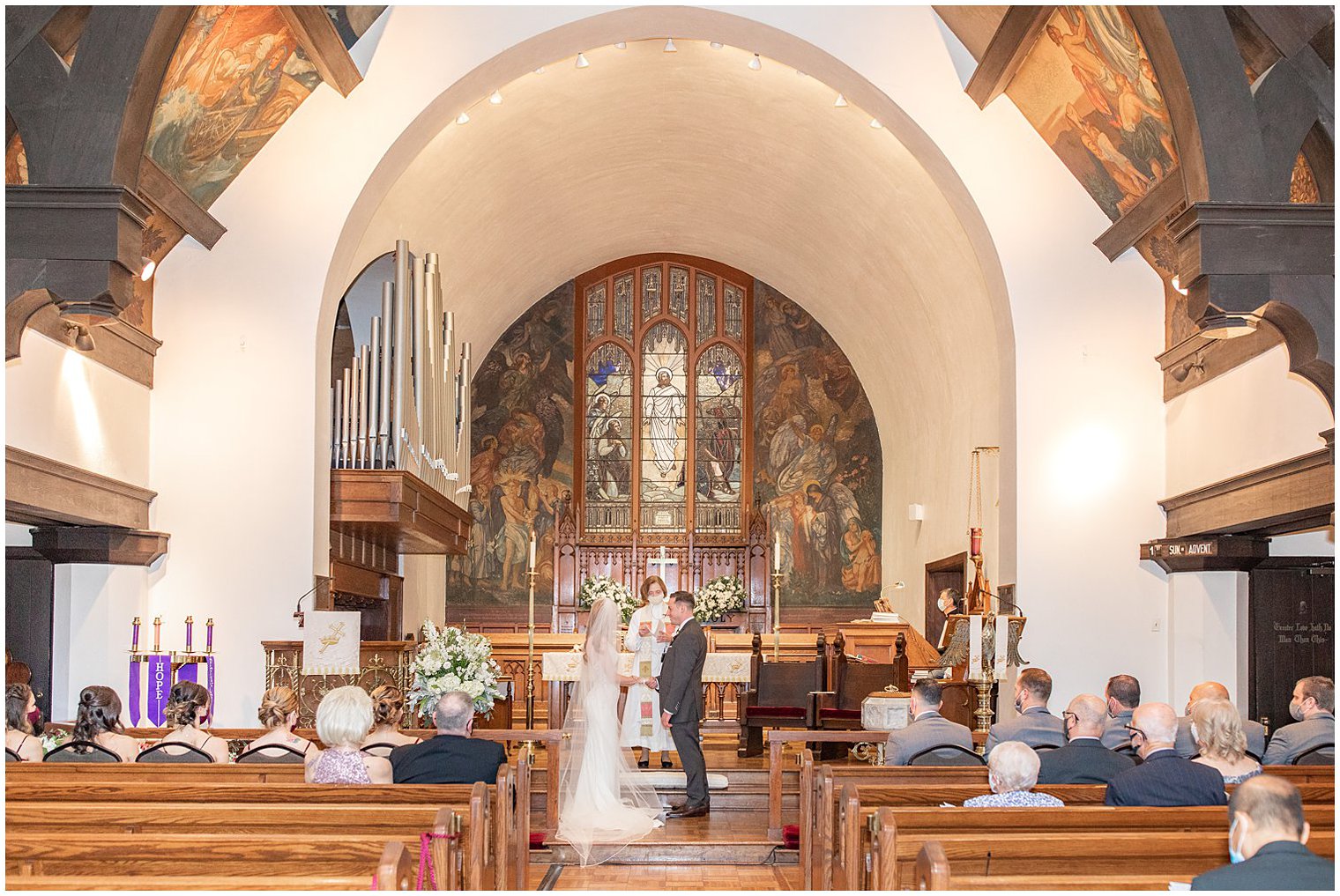 traditional church wedding ceremony at Grace Episcopal Church in Nutley