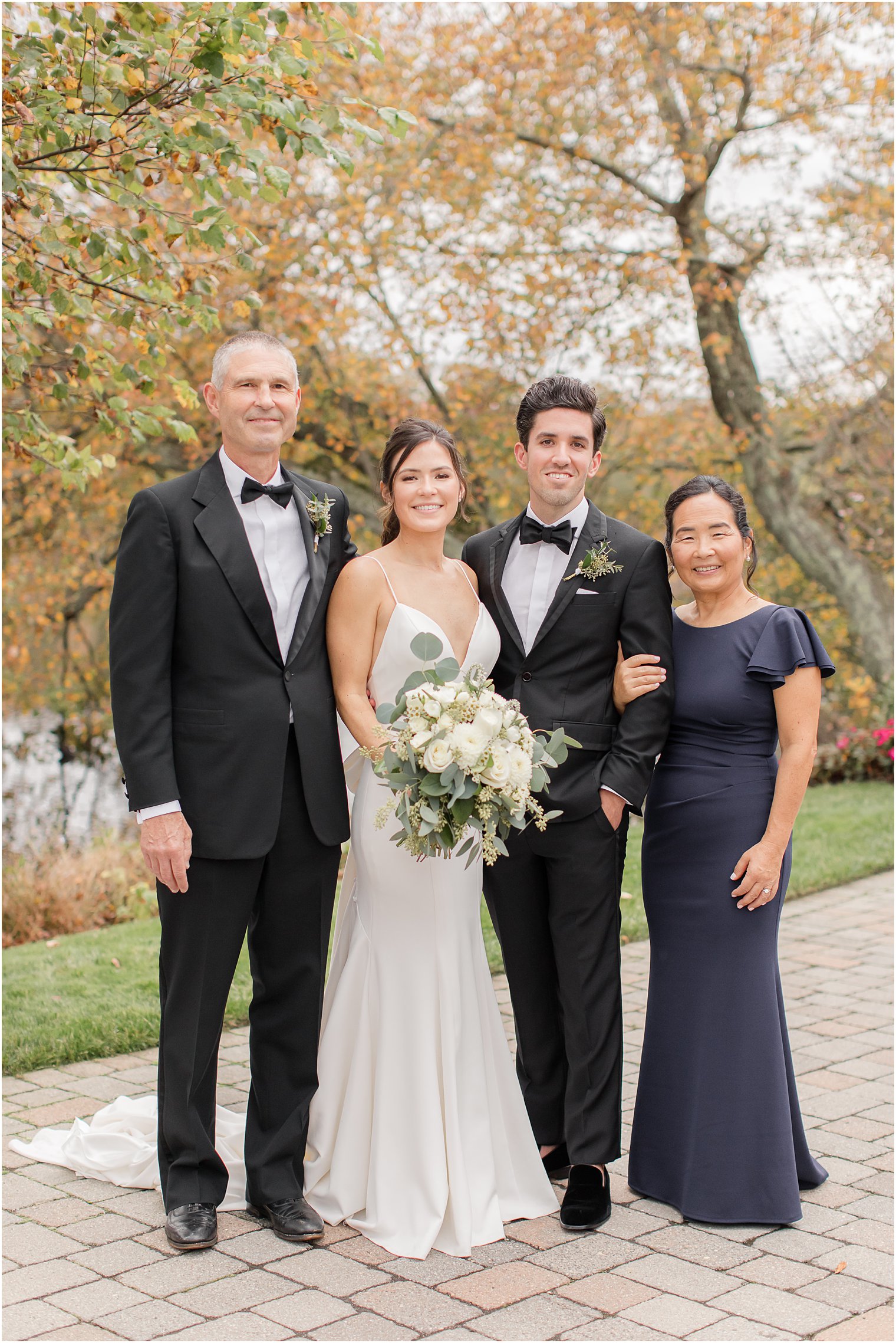 8 Last-Minute wedding day essentials from NJ wedding photographer Idalia Photography